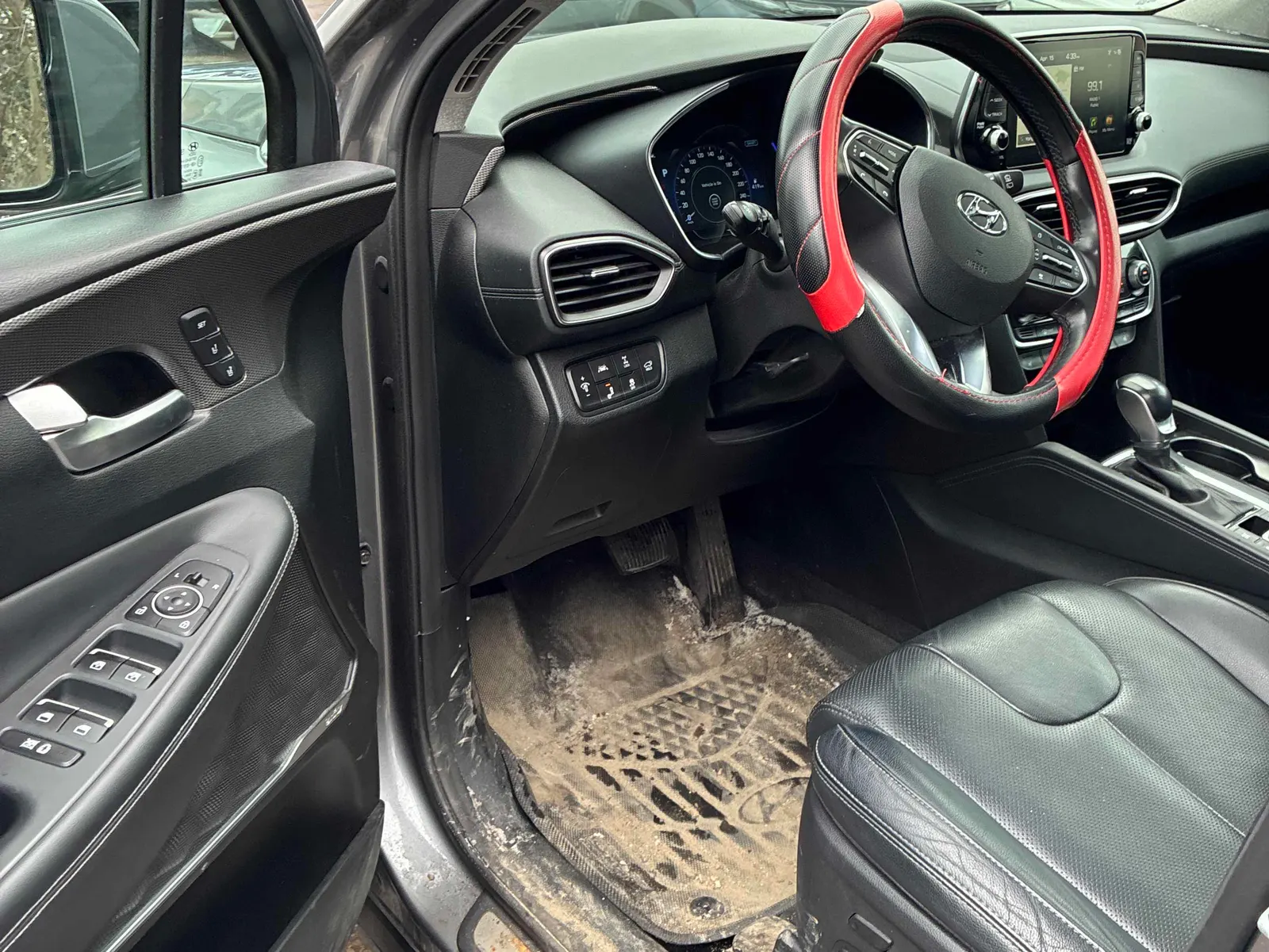Interior driver side