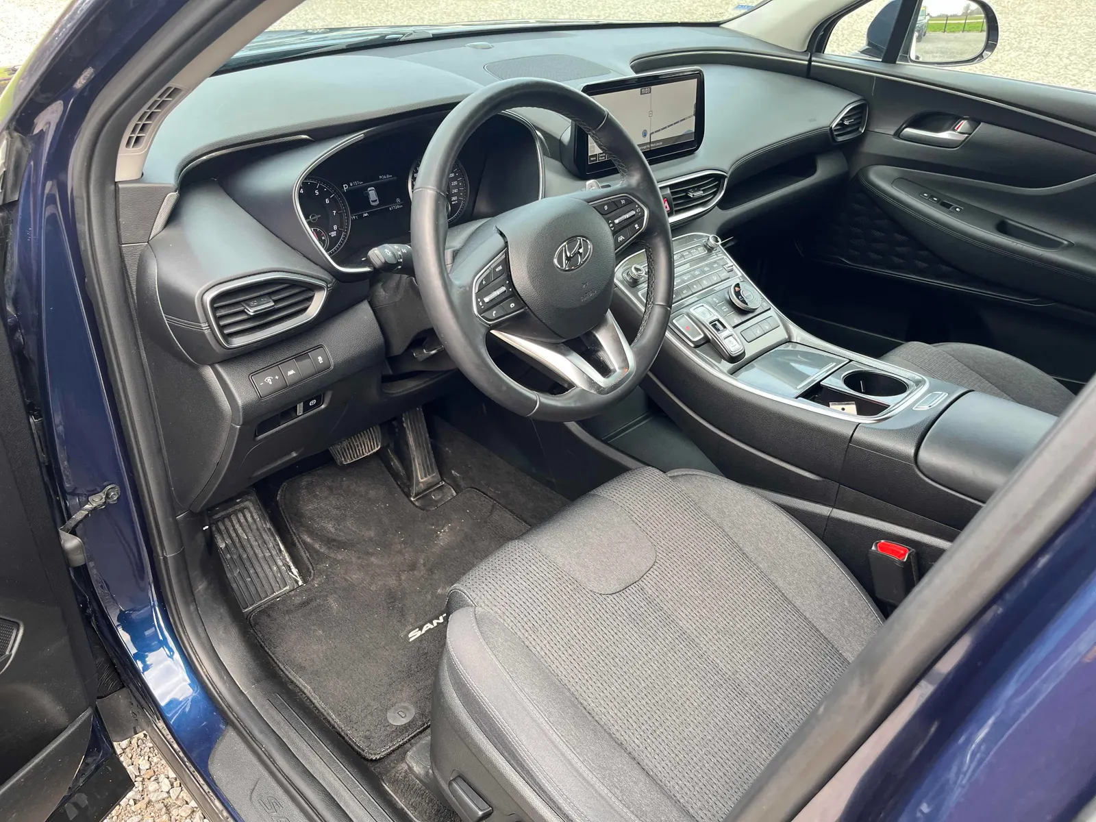 Interior driver side