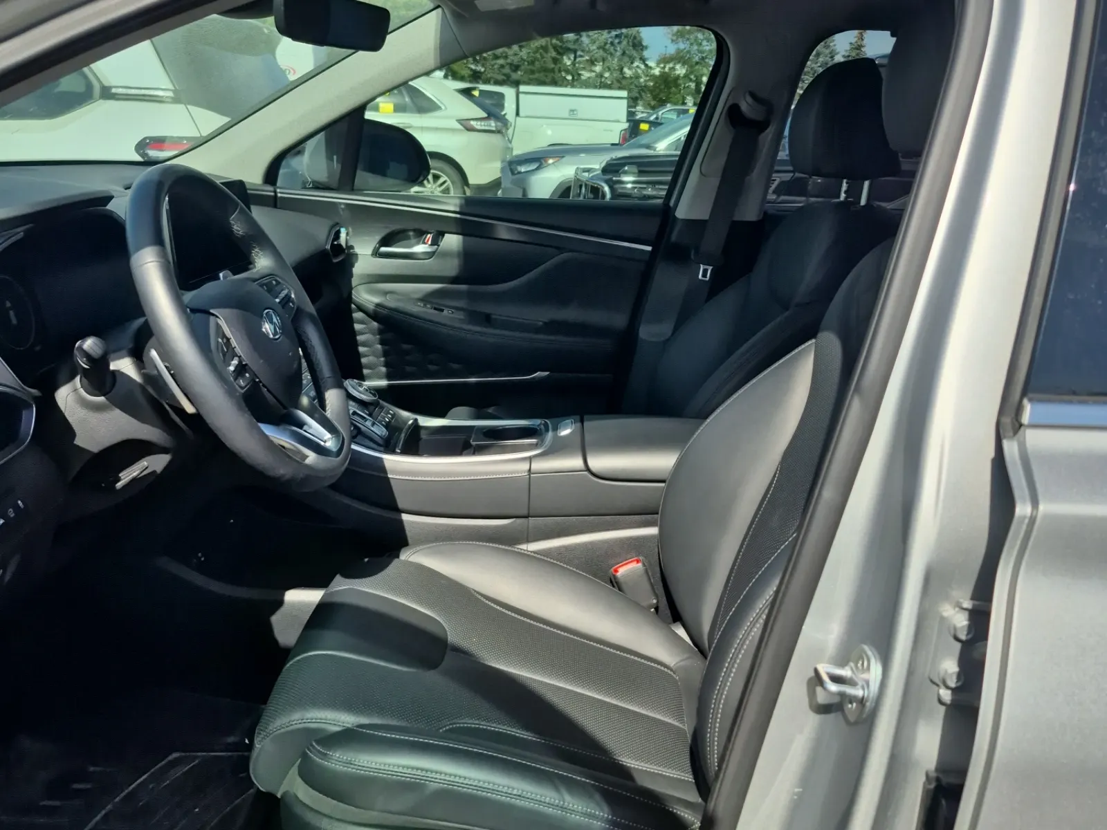 Front Interior Photo