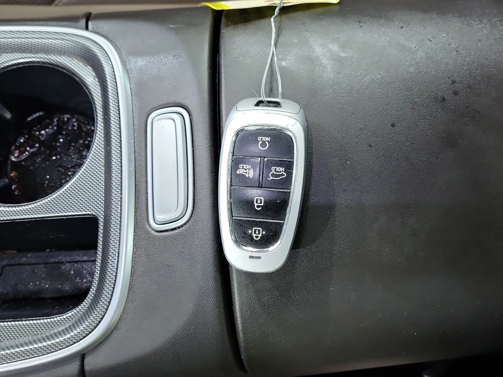 Keys/Fobs/Manual Photo