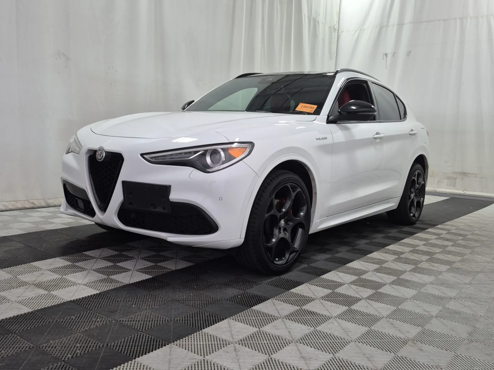 2022 Alfa Romeo Stelvio