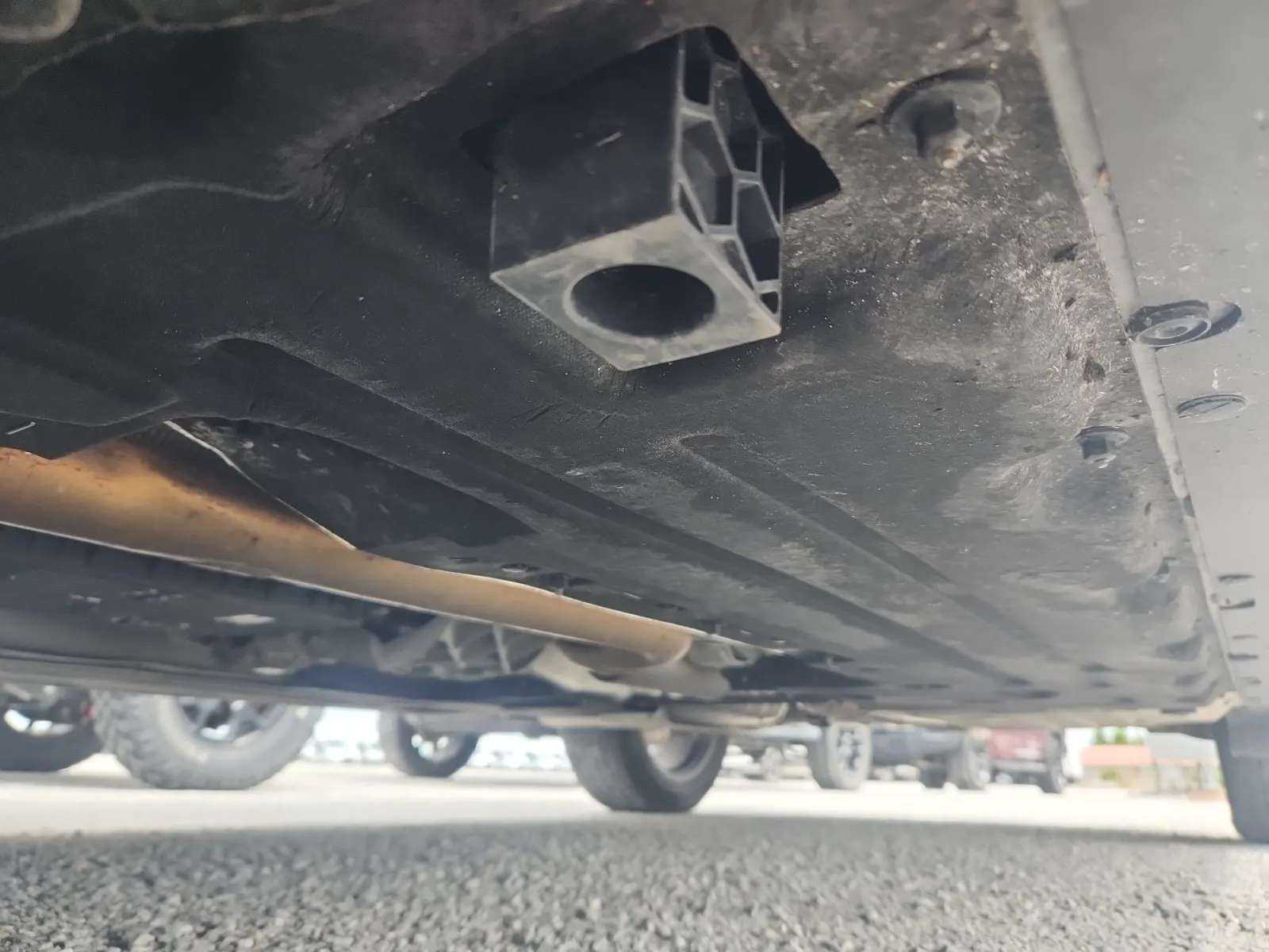 Undercarriage - Driver Photo