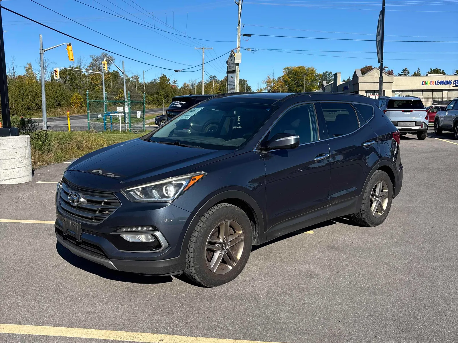 3/4 Front (Main image)
