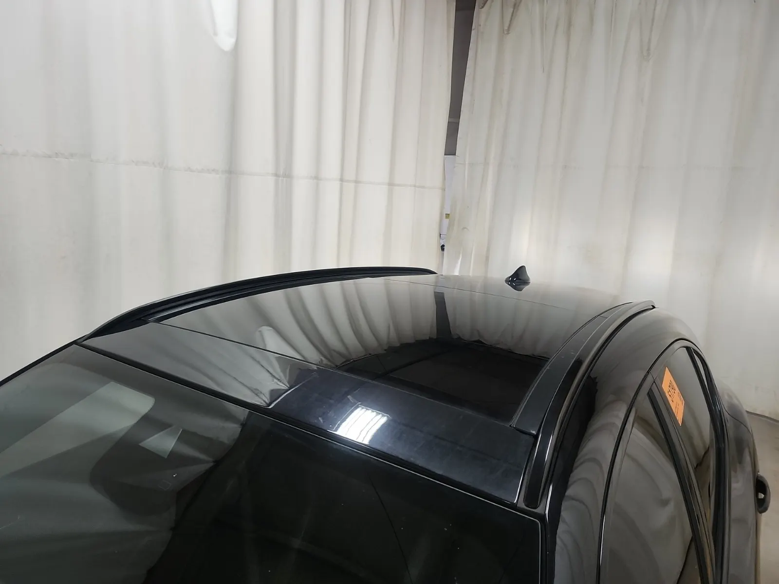 Exterior Roof Photo