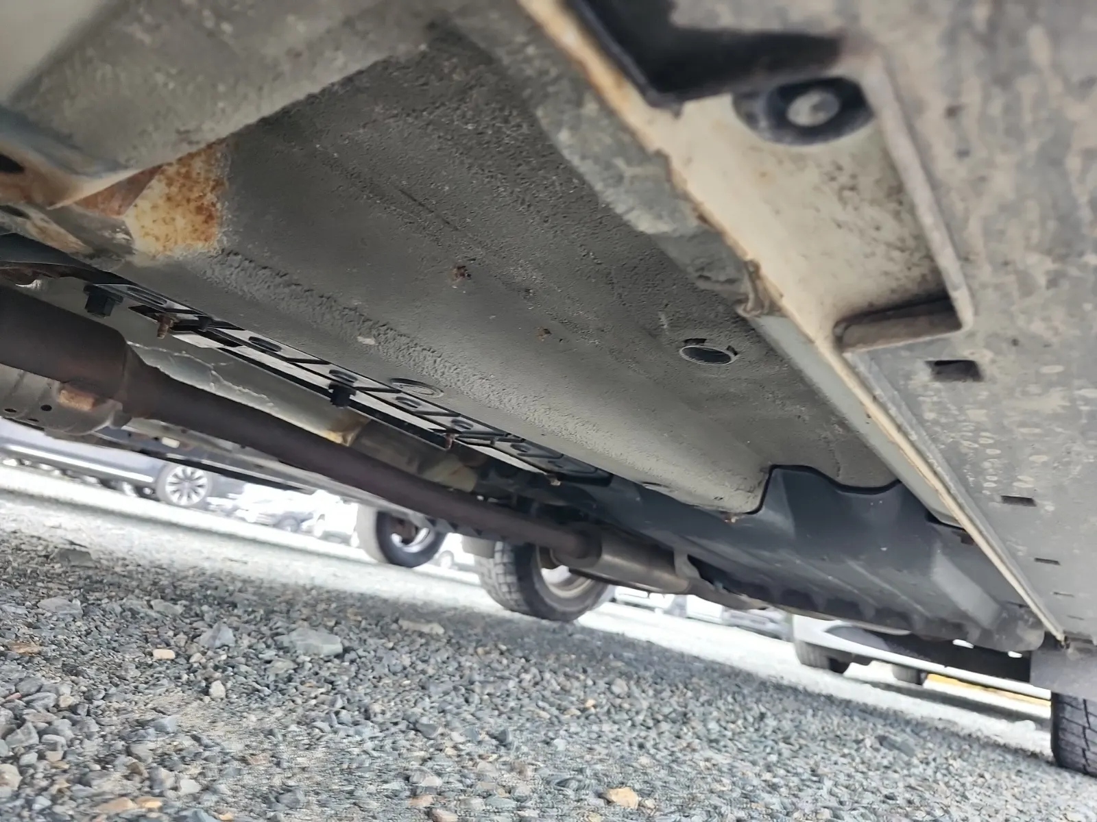 Undercarriage - Driver Photo