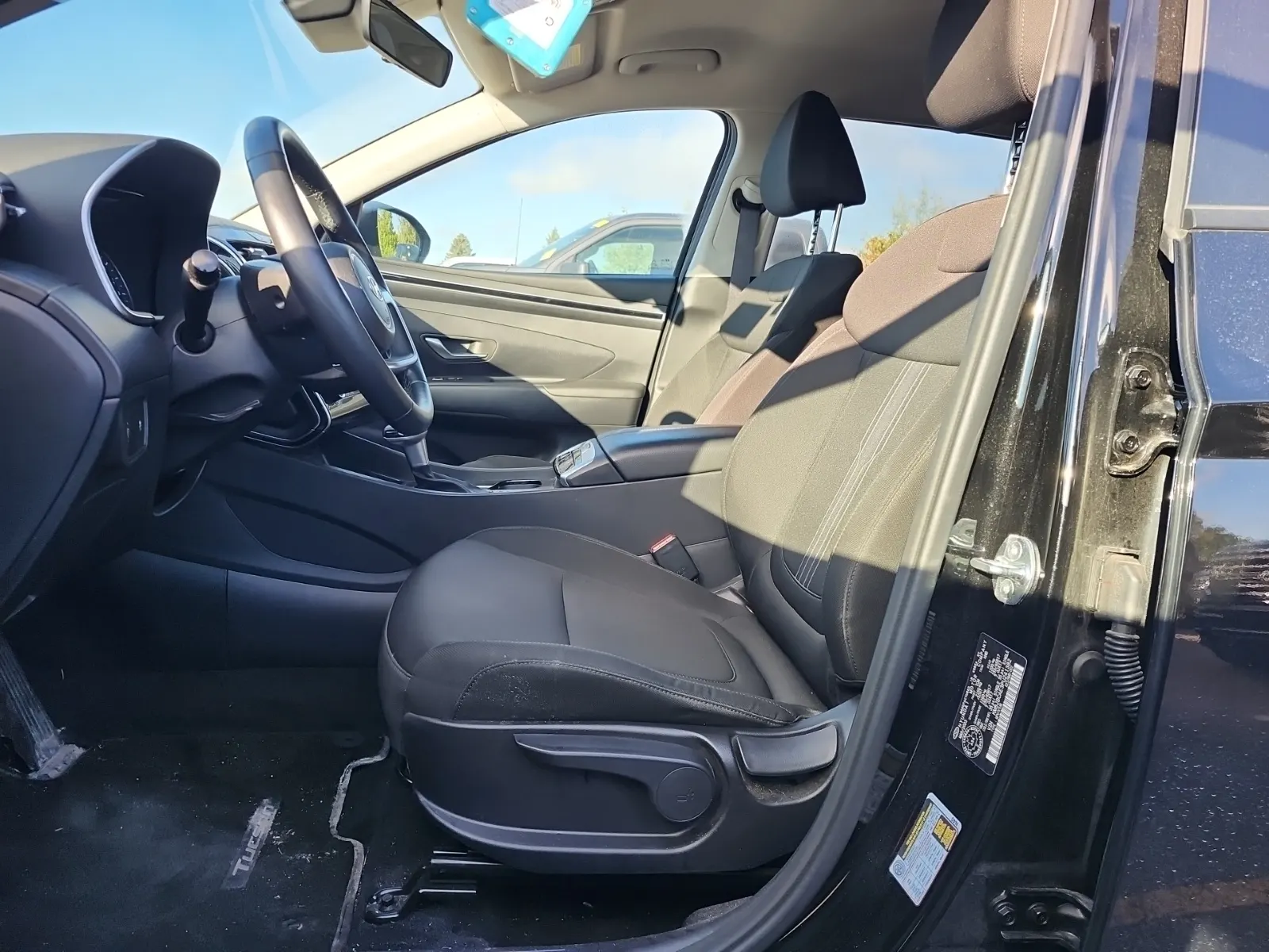 Front Interior Photo