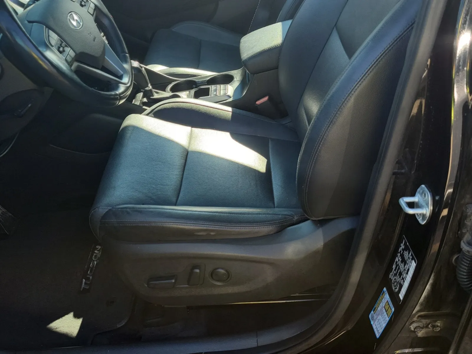 Front Interior Photo
