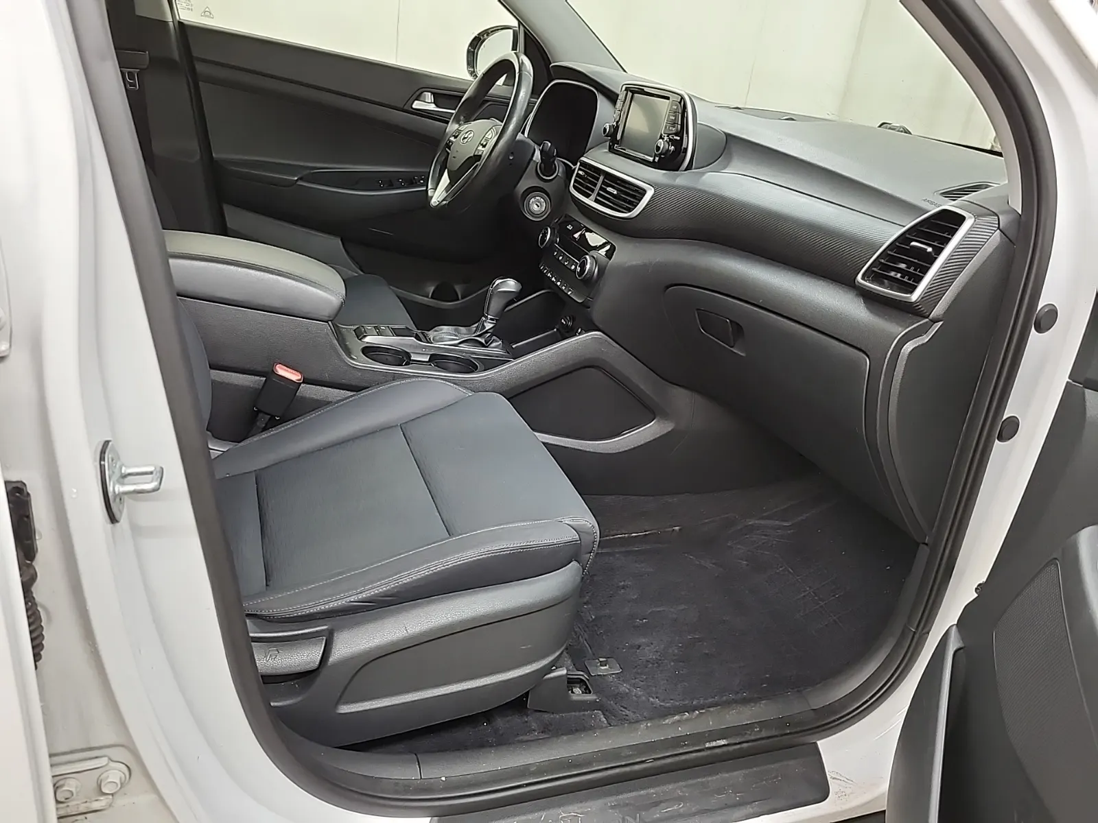 Right Side Interior Photo