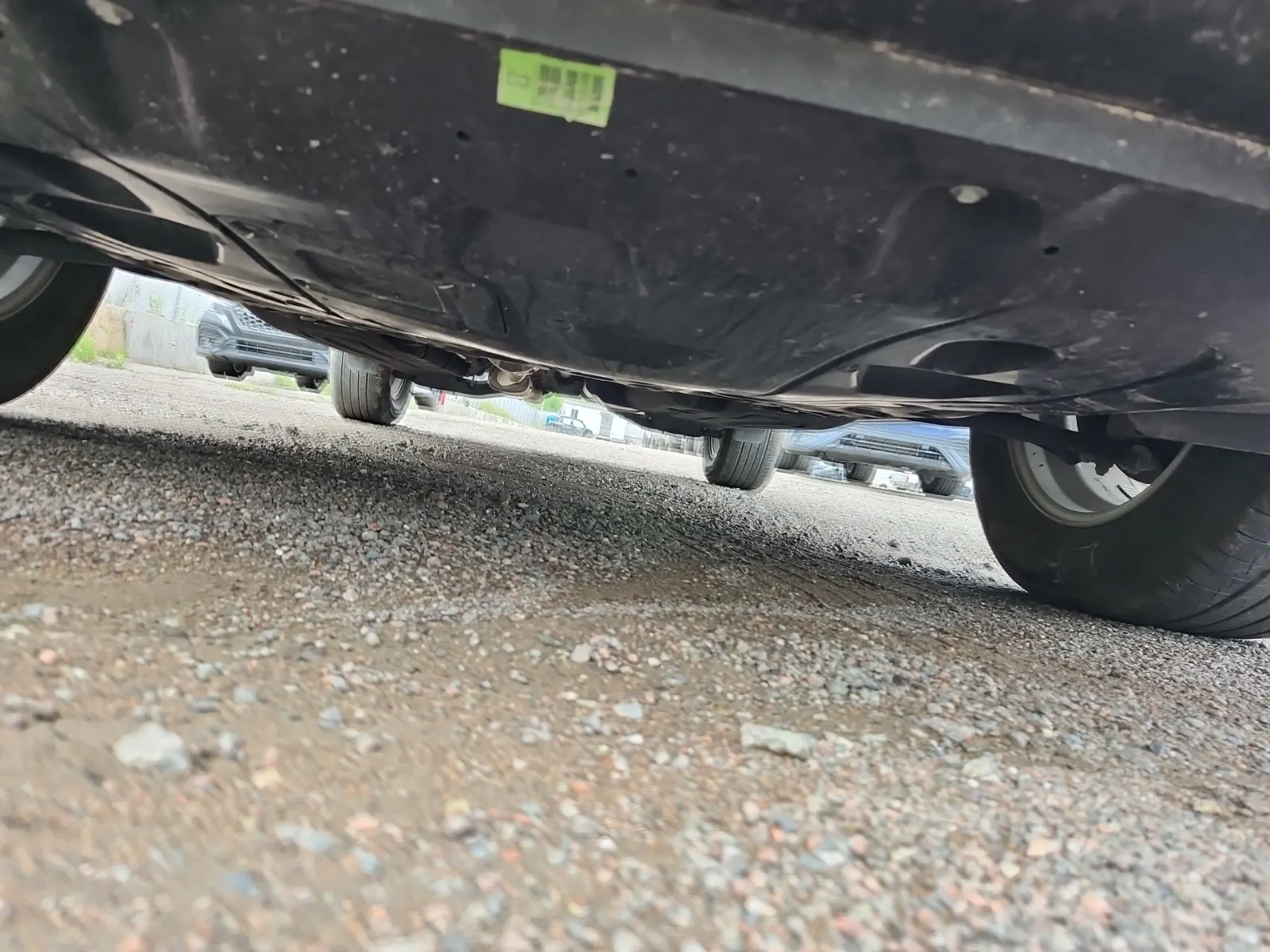 Undercarriage - Front Photo