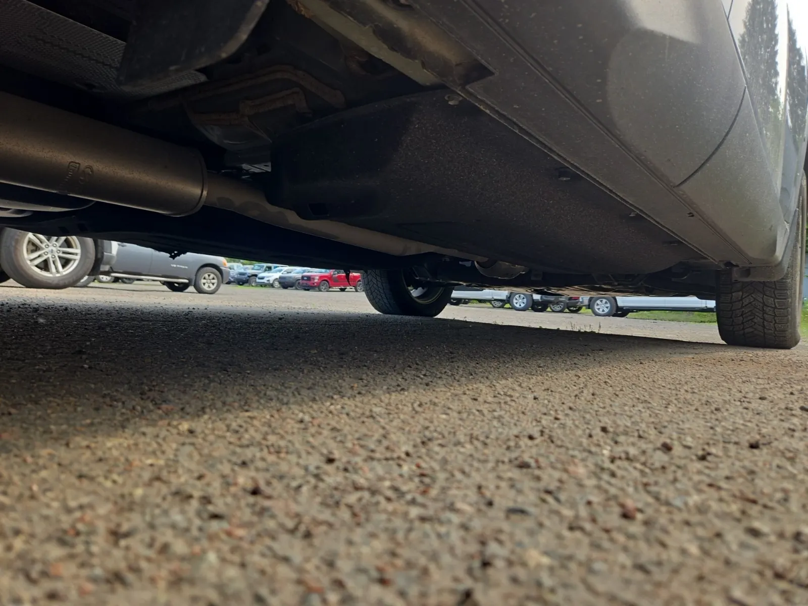 Undercarriage - Passenger Photo