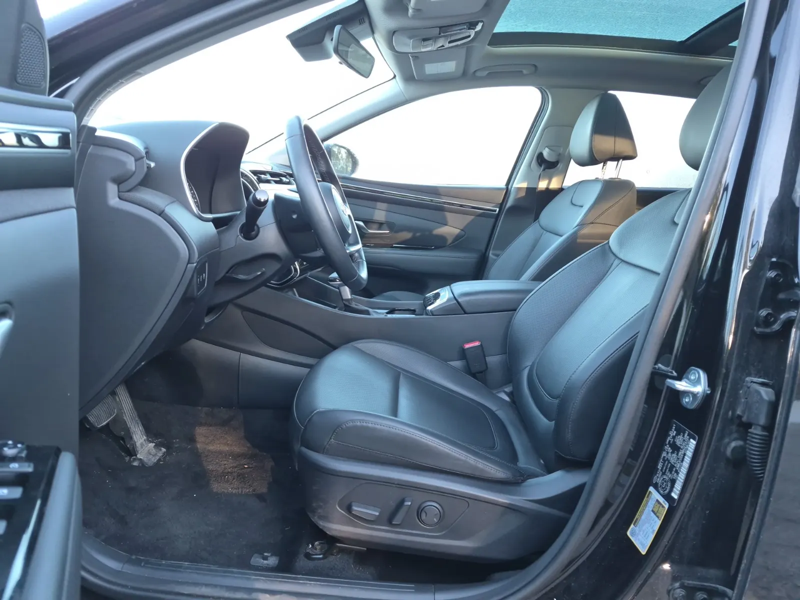 Front Interior Photo