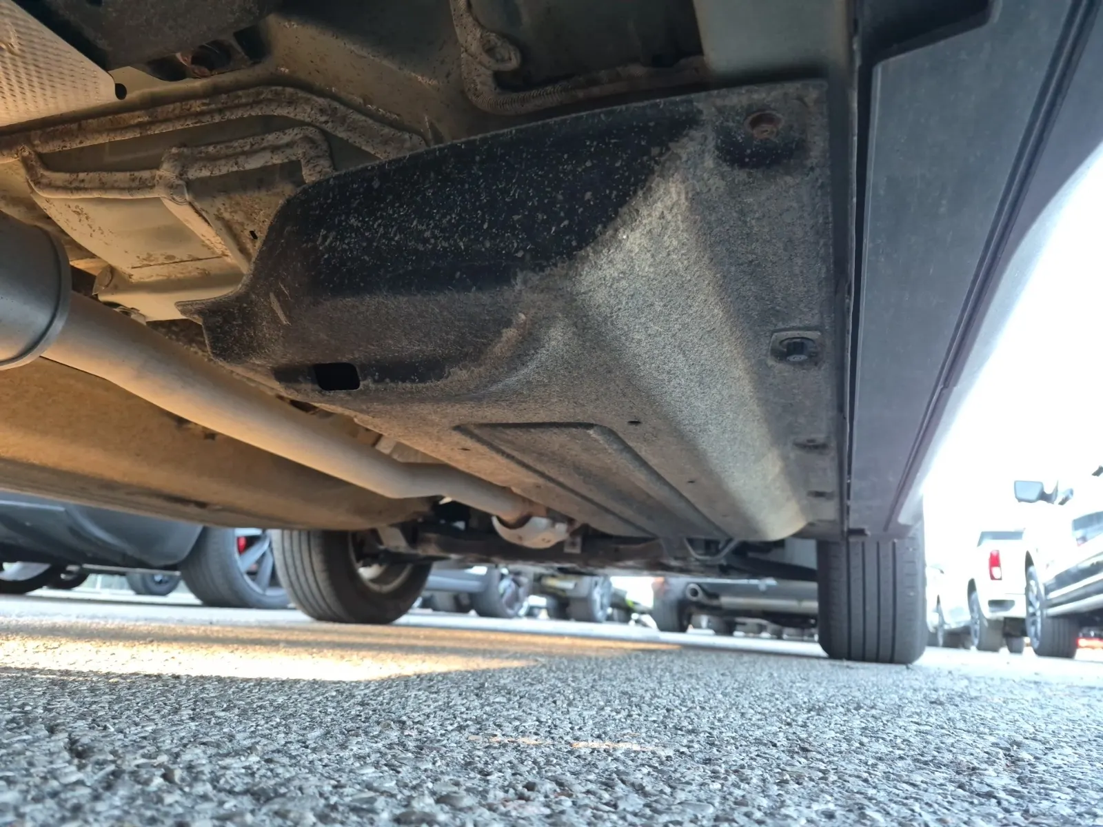 Undercarriage - Passenger Photo