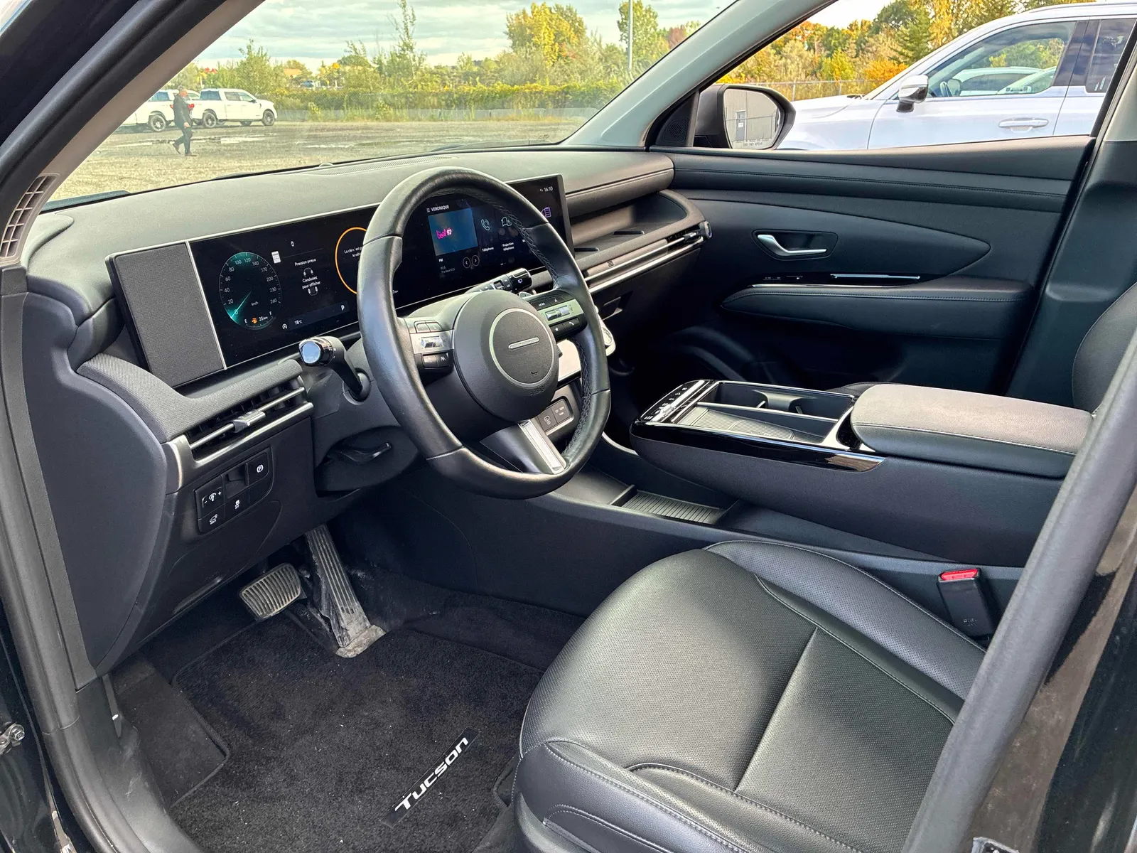 Interior driver side