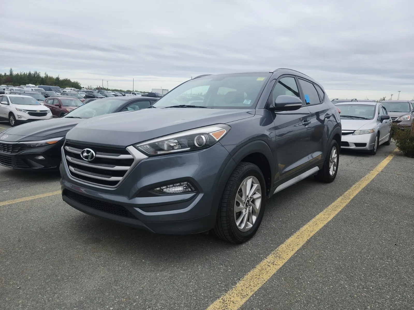 3/4 Front (Main image)