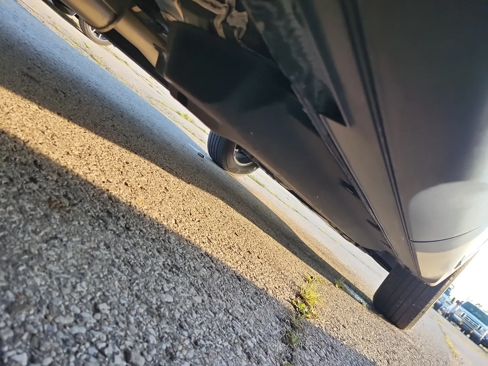 Undercarriage - Passenger Photo