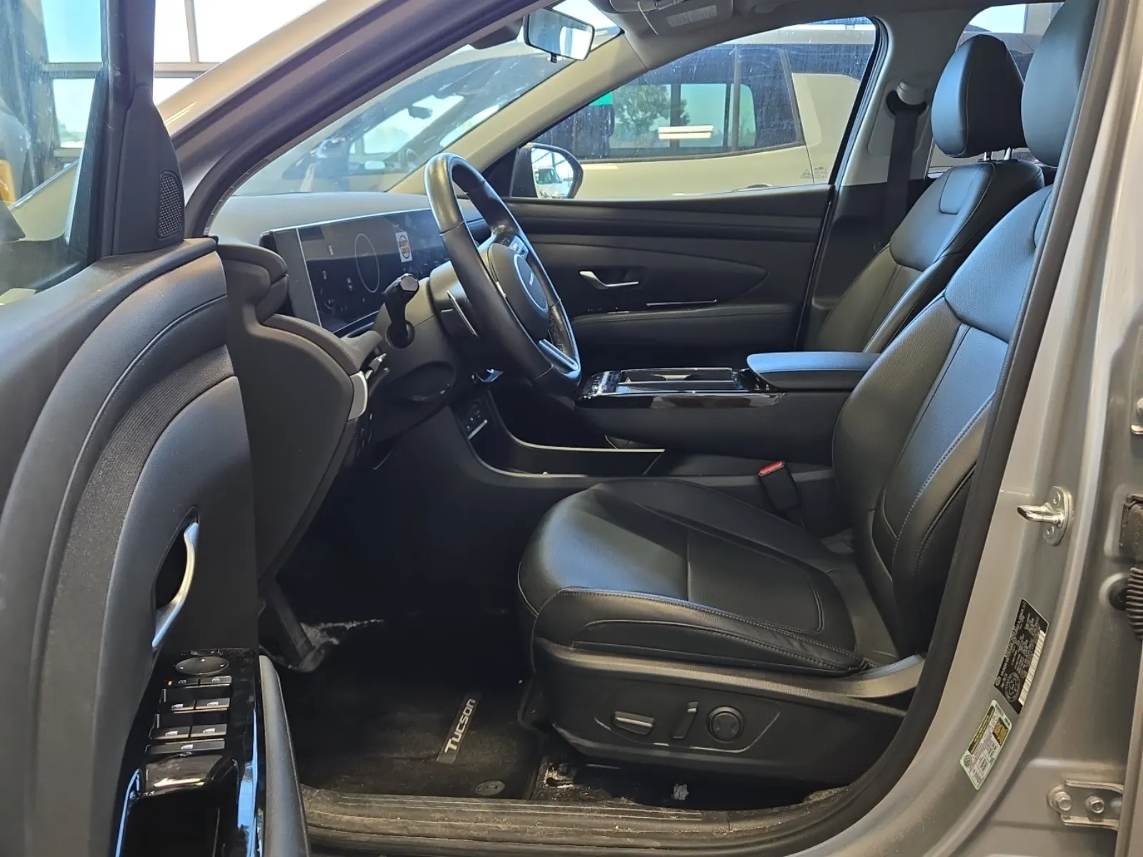 Front Interior Photo