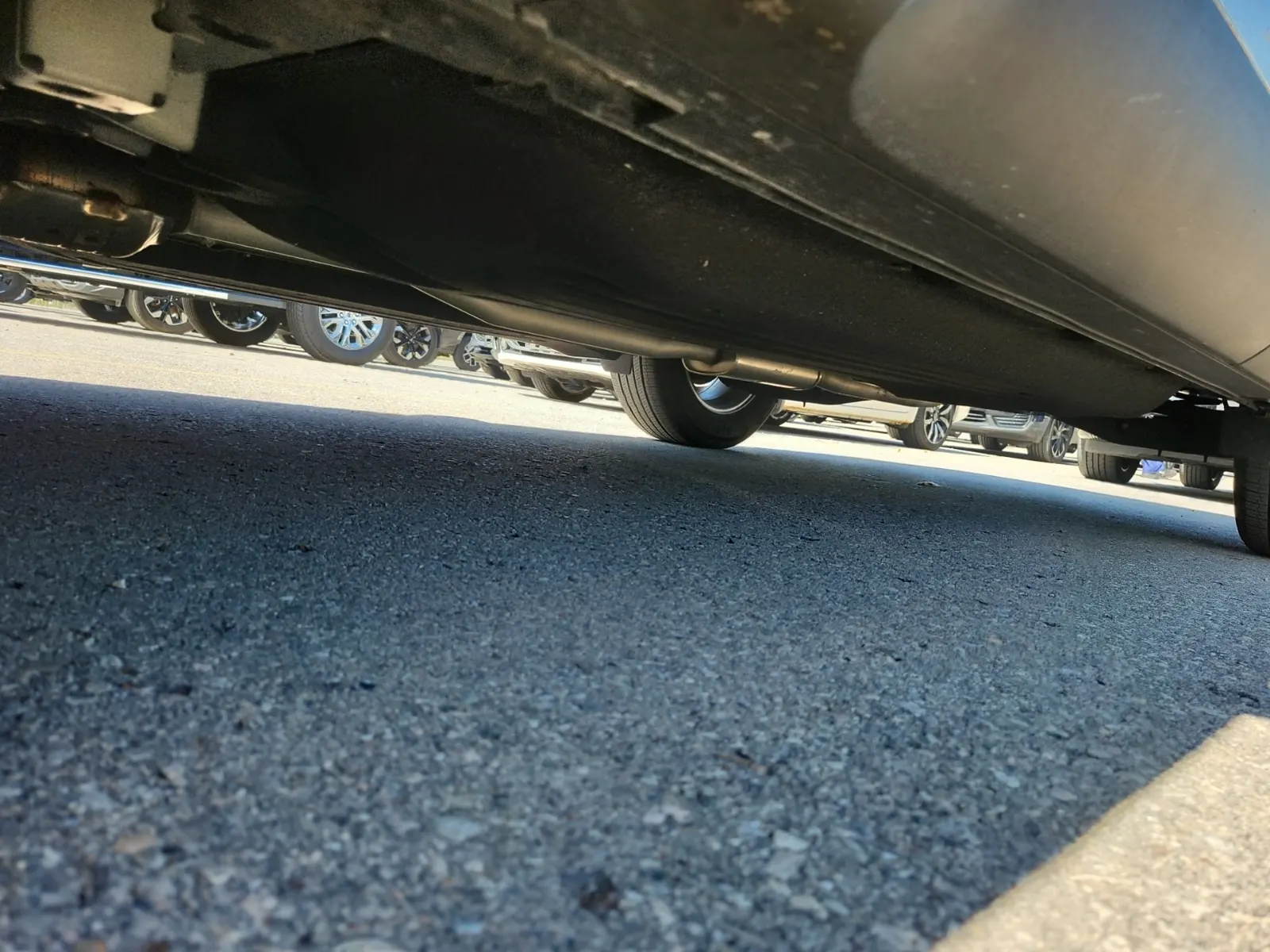 Undercarriage - Driver Photo