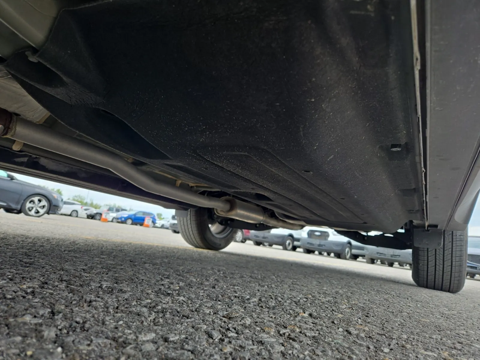 Undercarriage - Driver Photo