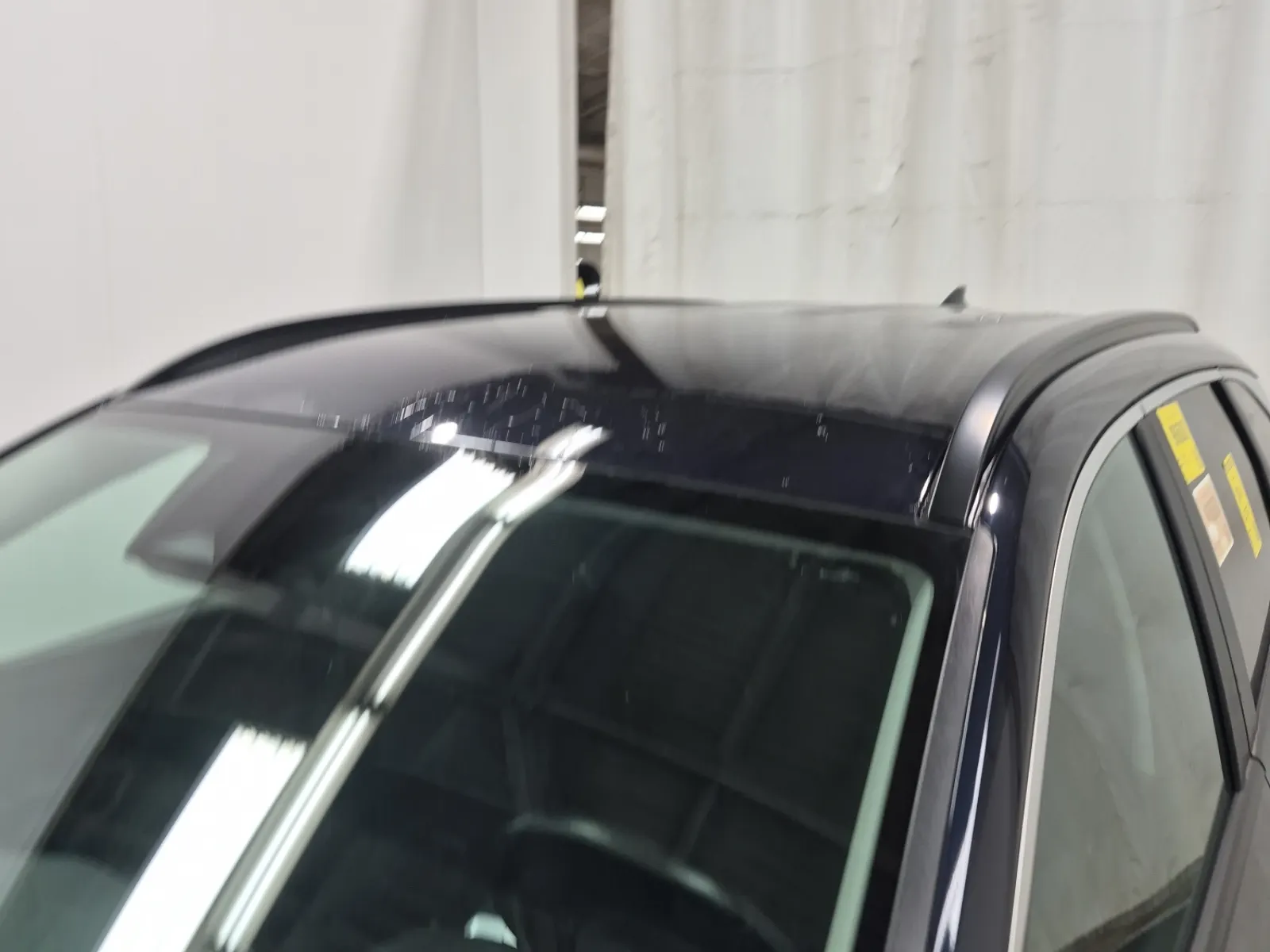 Exterior Roof Photo