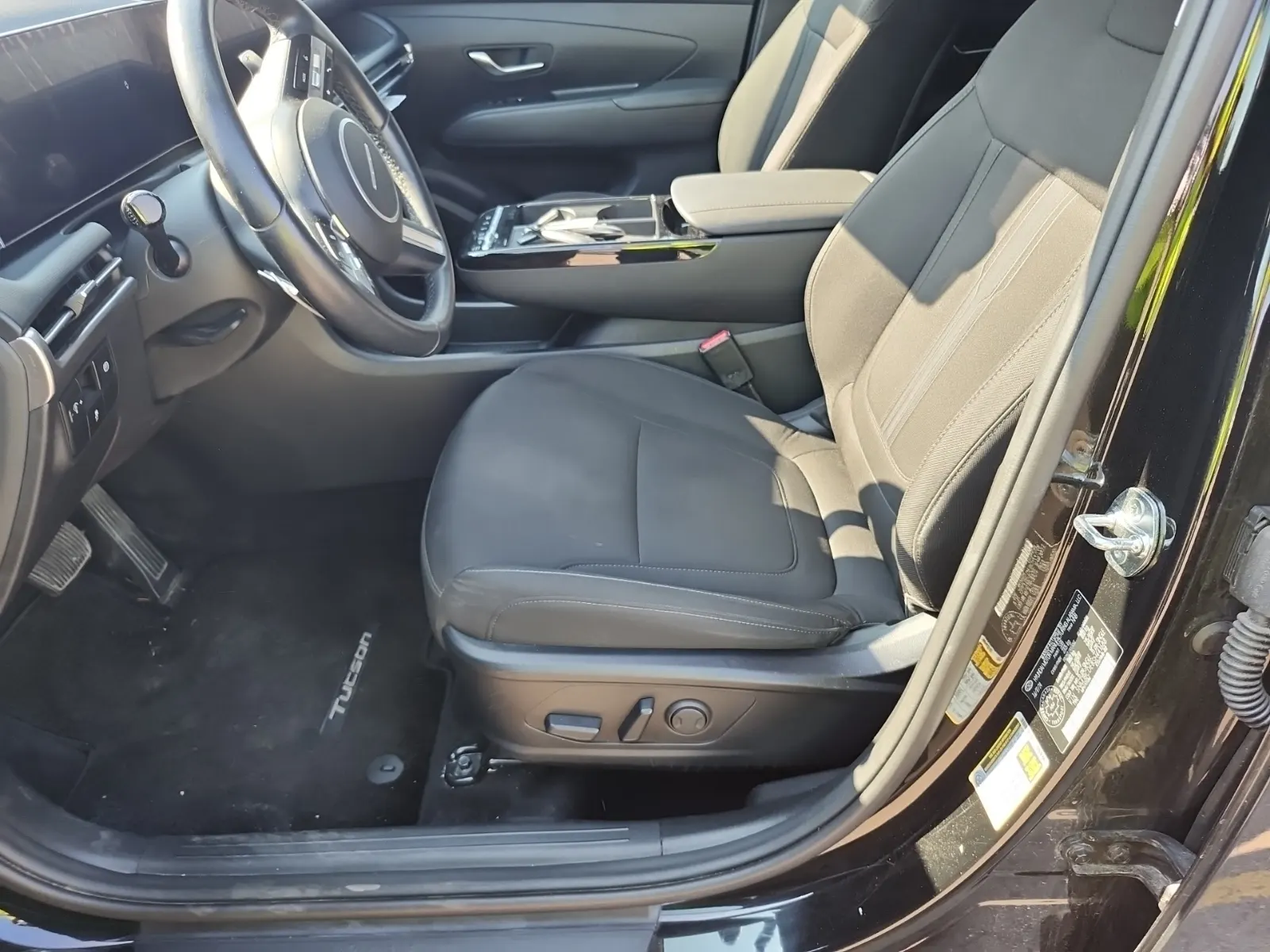 Front Interior Photo
