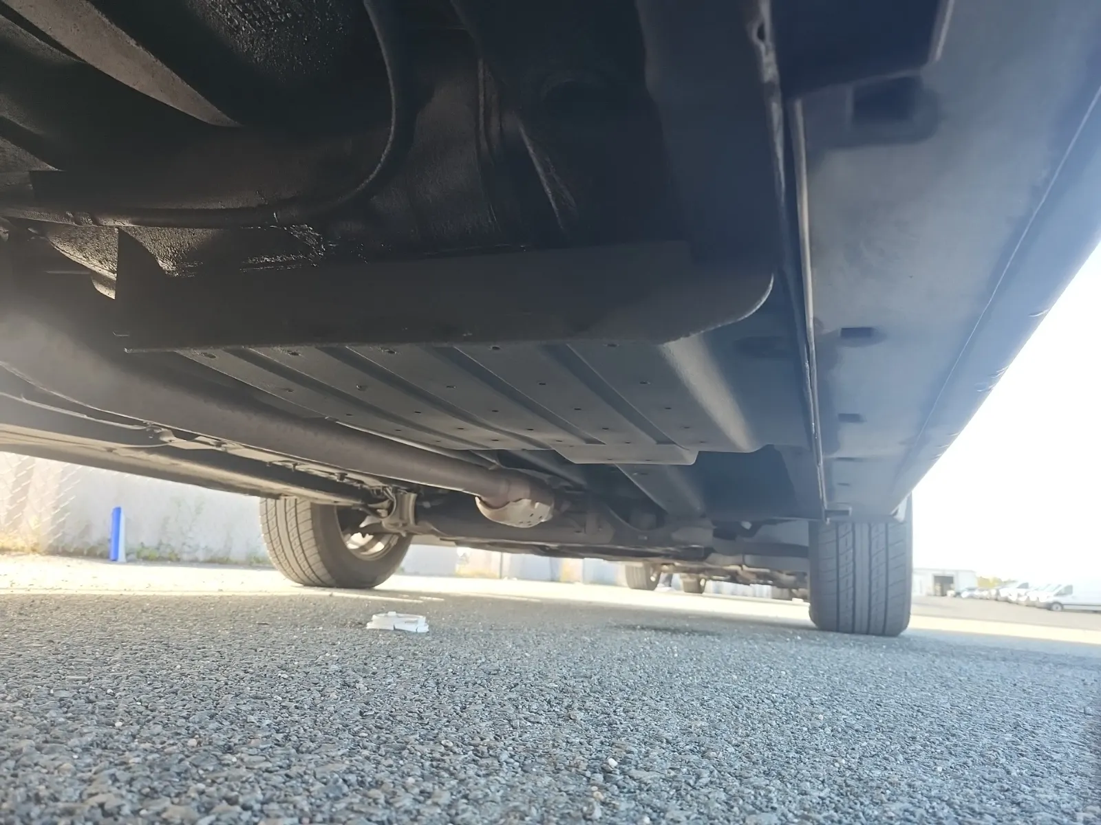 Undercarriage - Passenger Photo