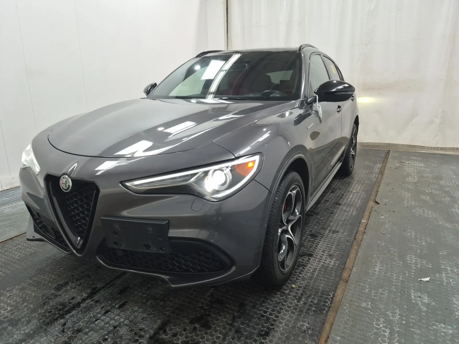 2022 Alfa Romeo Stelvio