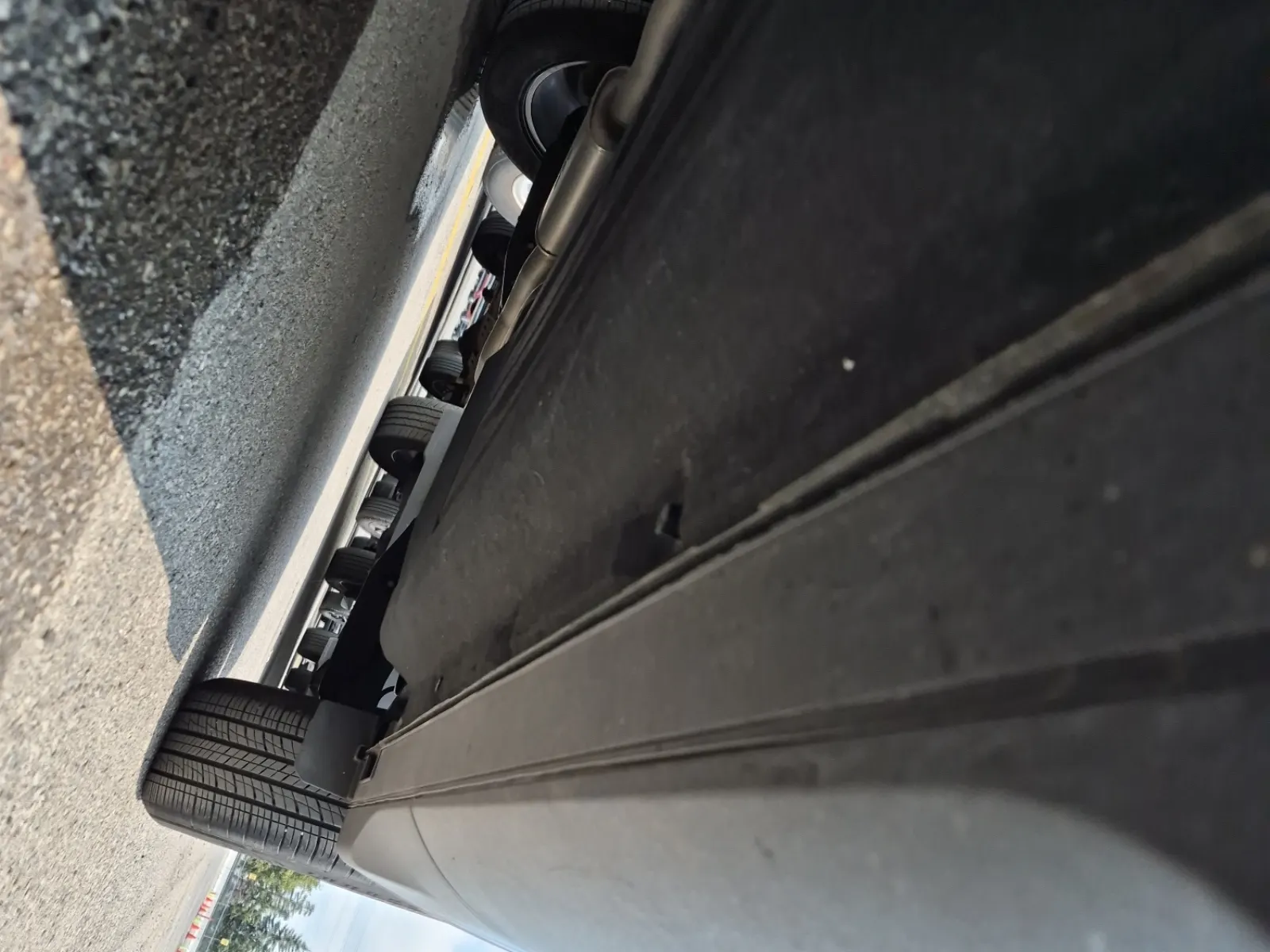 Undercarriage - Driver Photo