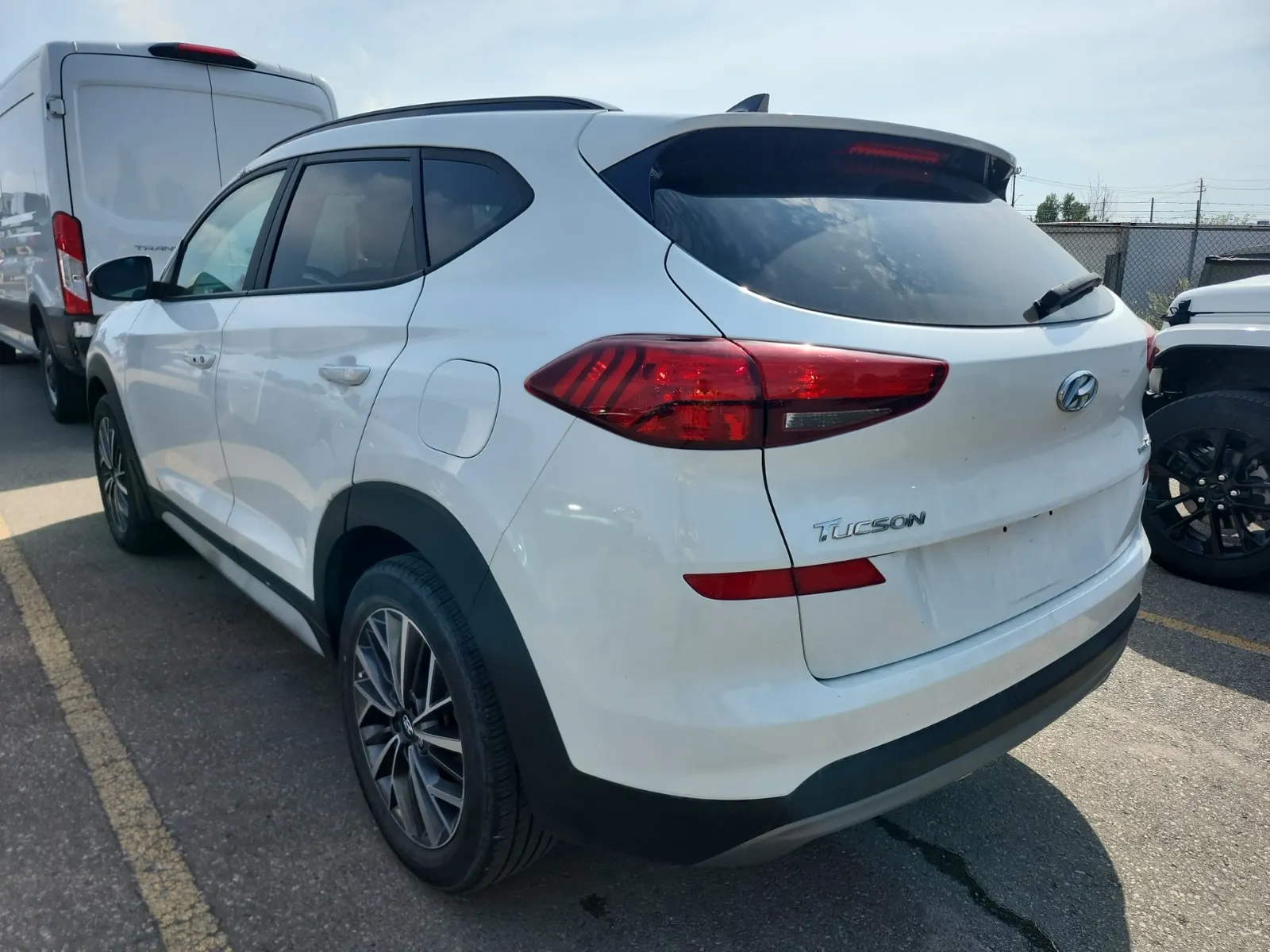 Driver Rear 3/4 Photo