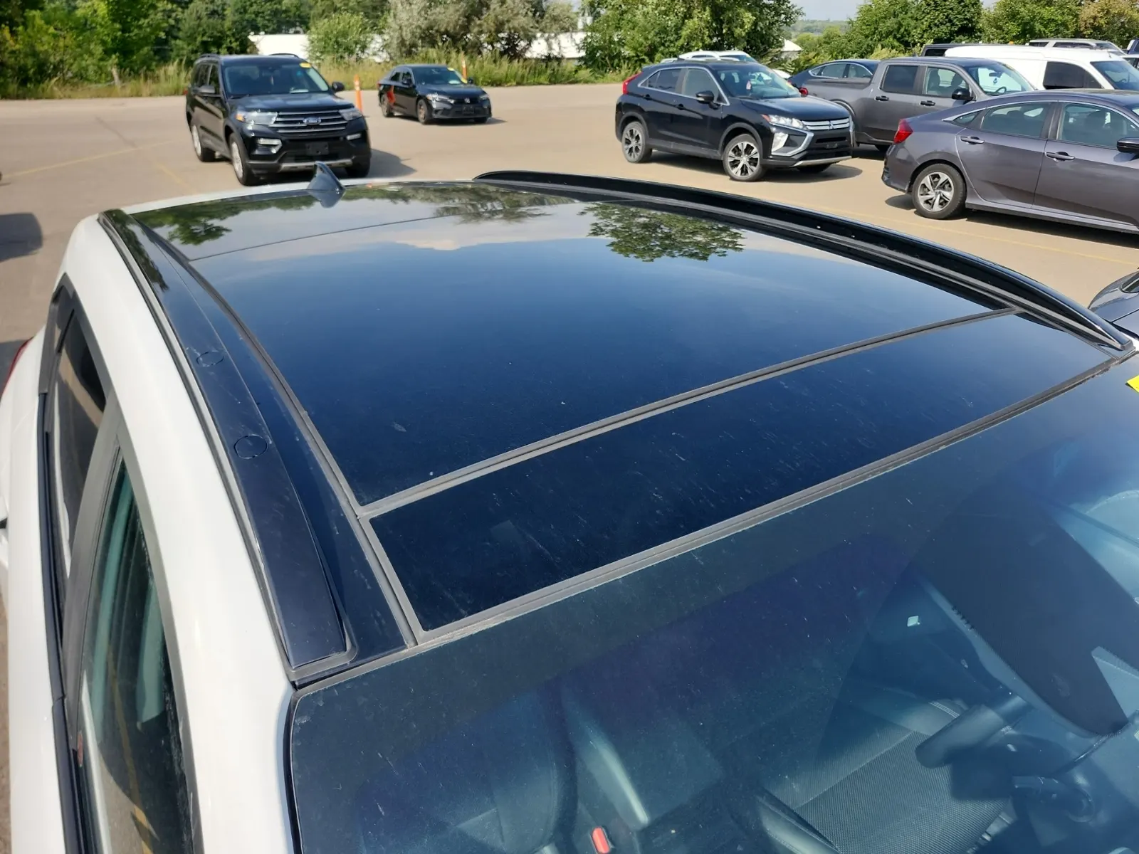 Exterior Roof Photo