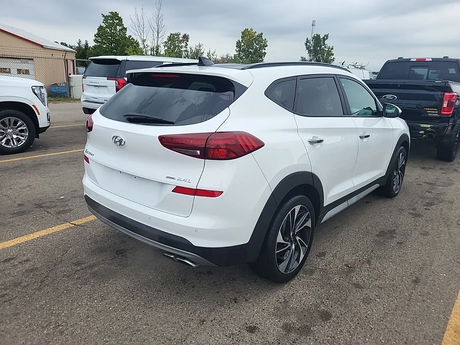Passenger Rear 3/4 Photo