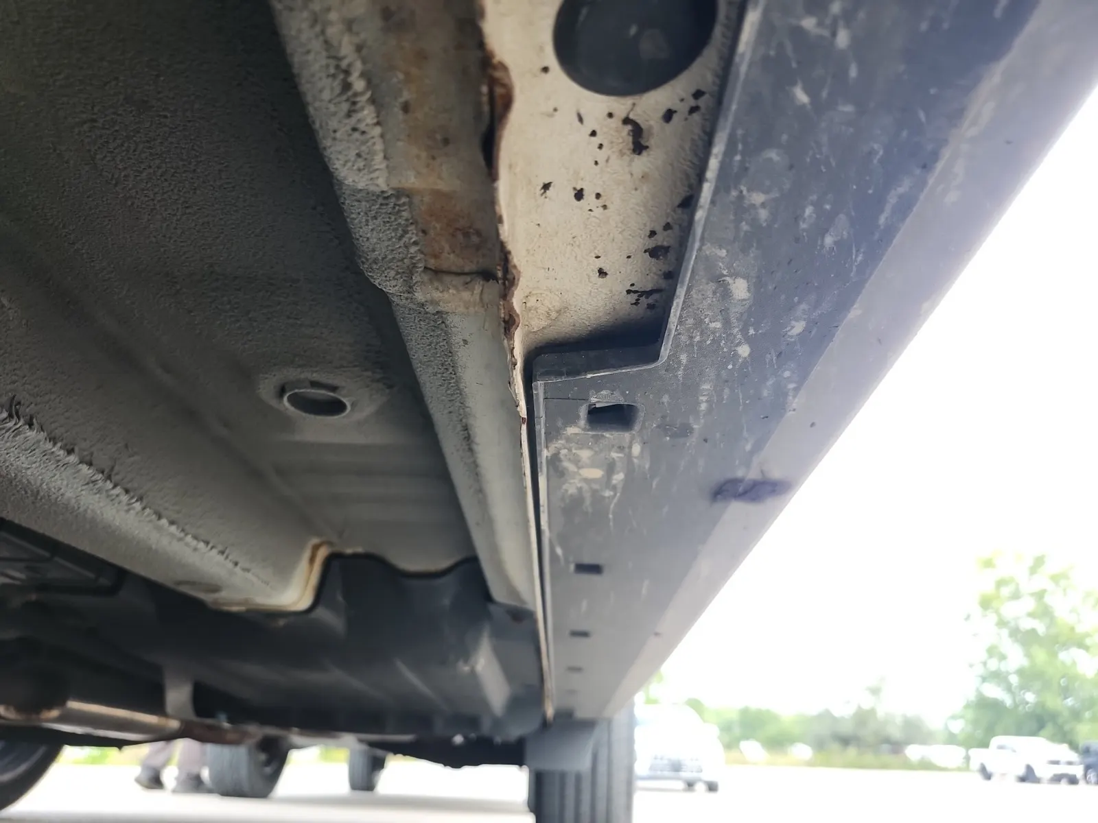 Undercarriage - Driver Photo