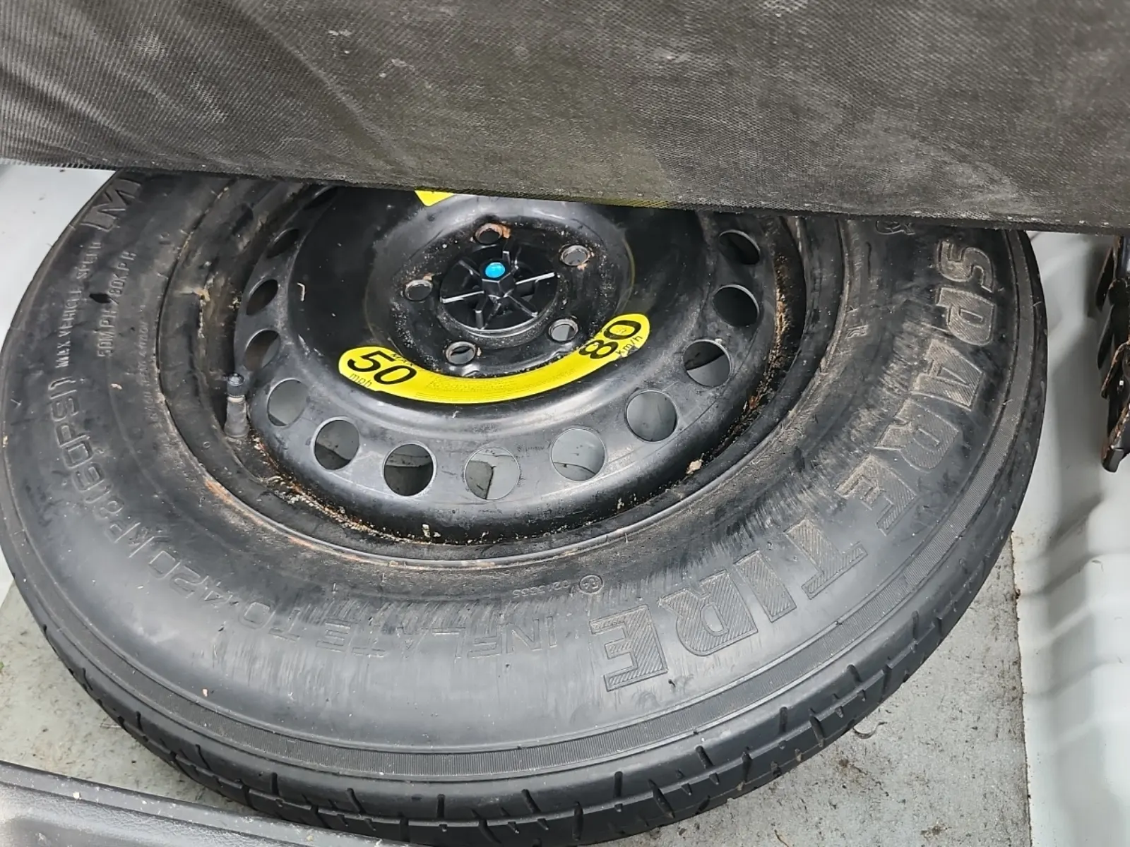 Spare Tire & Wheel Photo