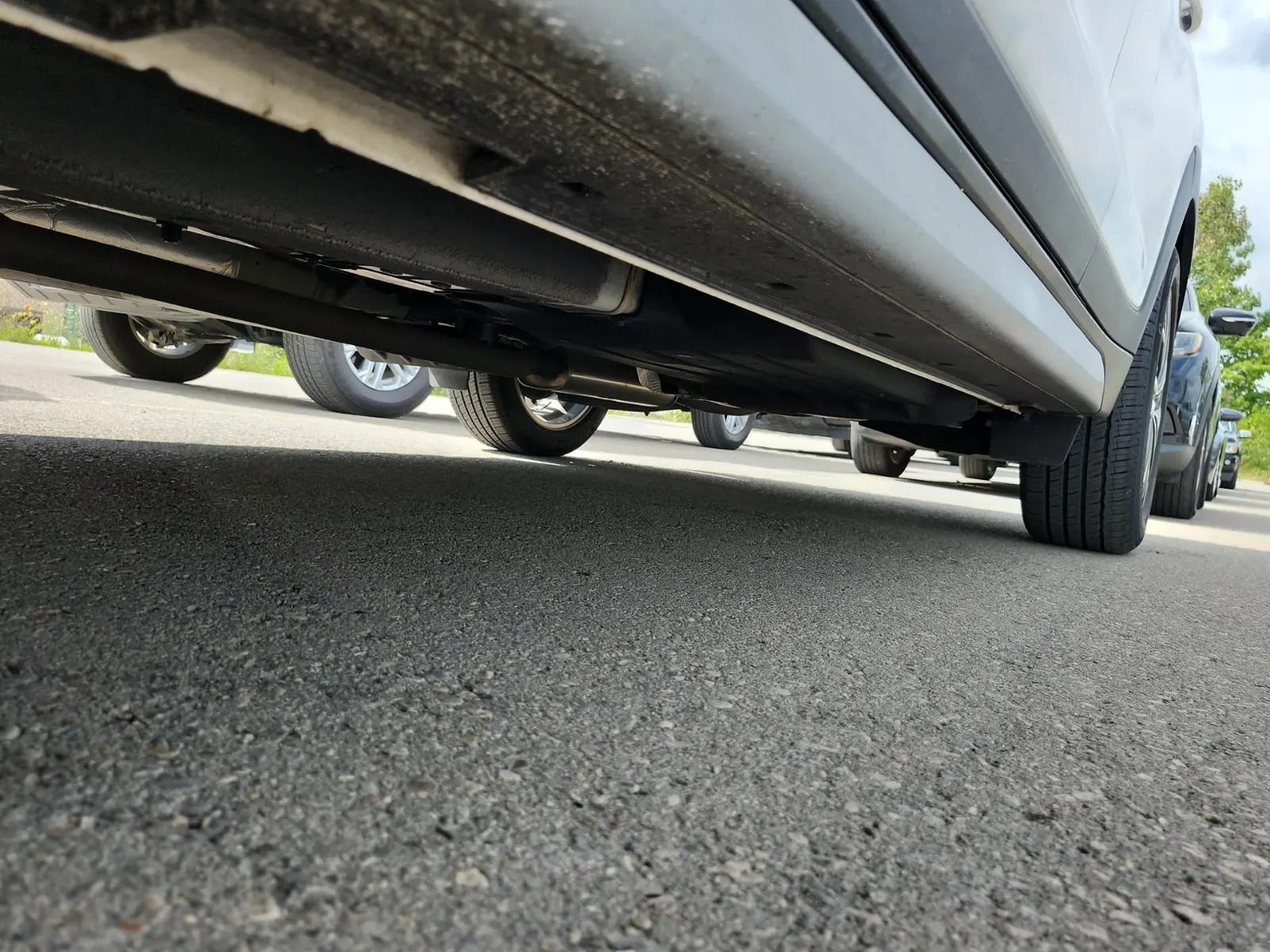 Undercarriage - Driver Photo