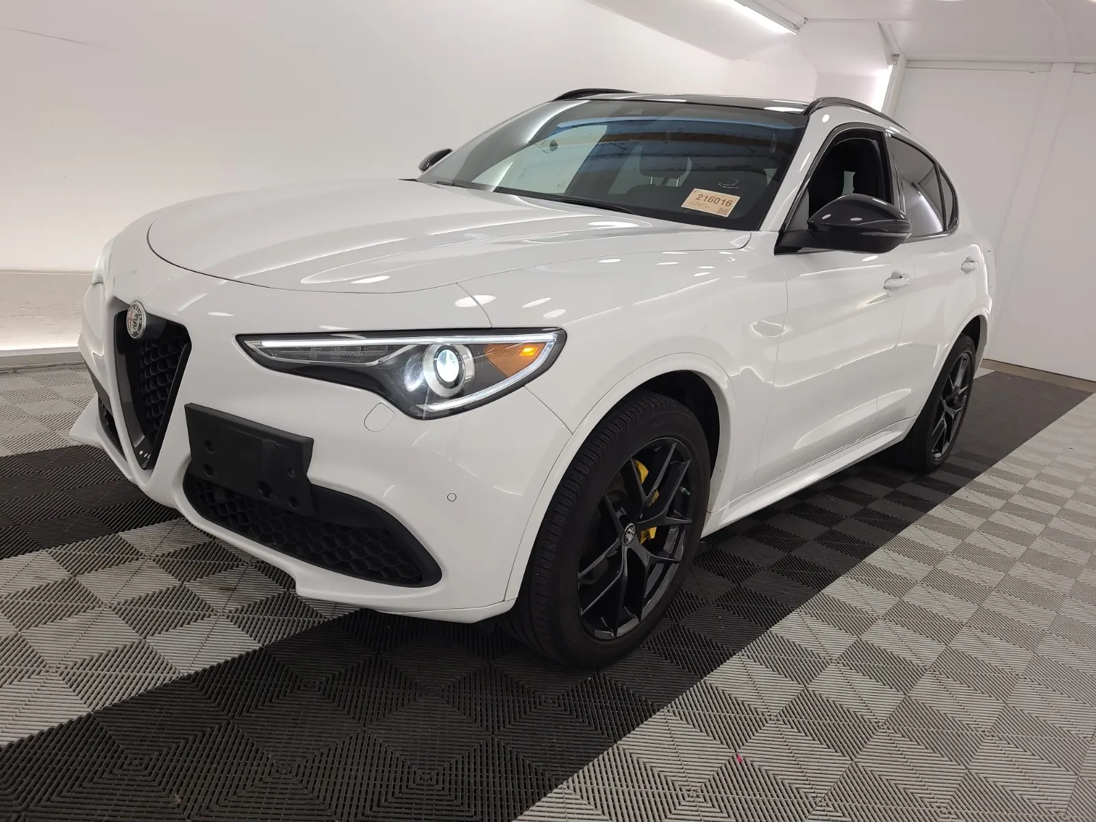 2021 Alfa Romeo Stelvio