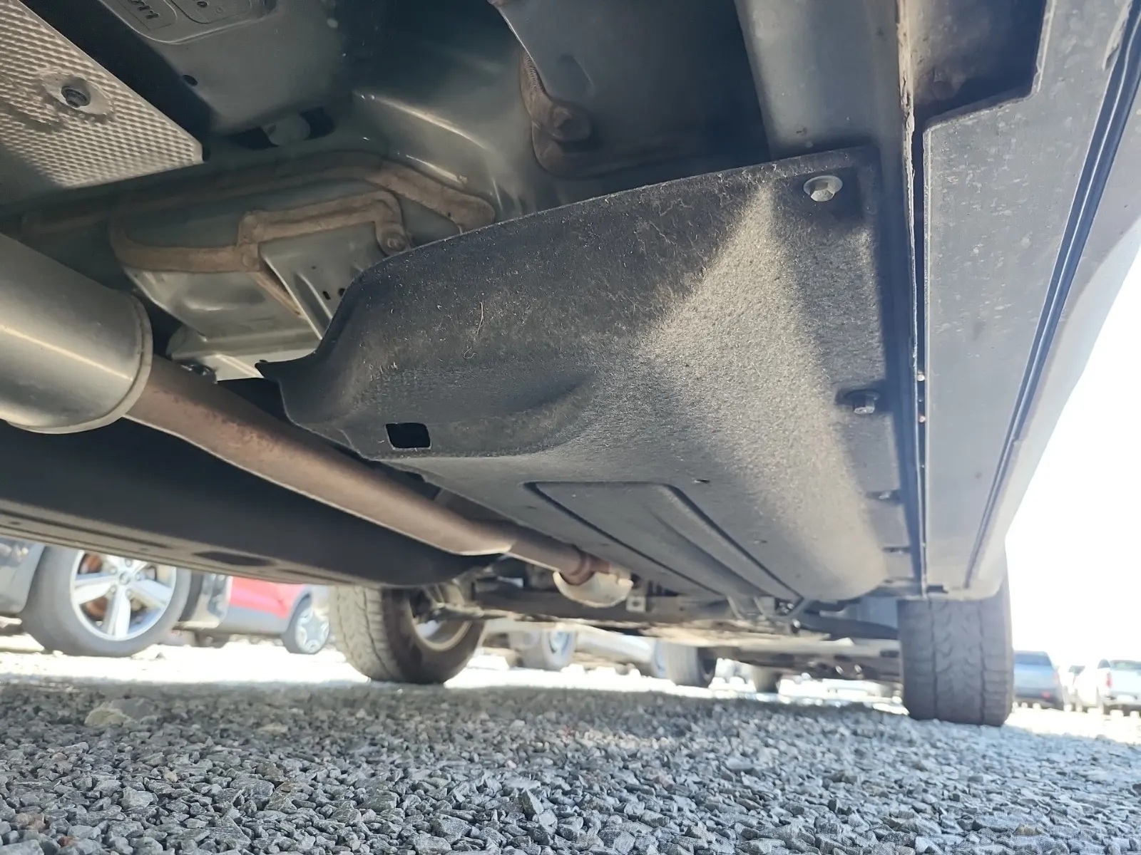 Undercarriage - Passenger Photo