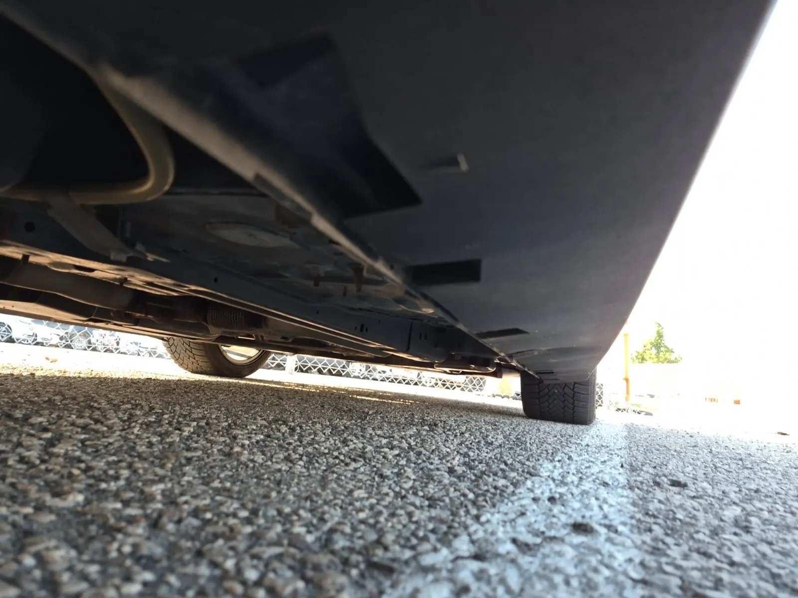 Undercarriage - Passenger Photo