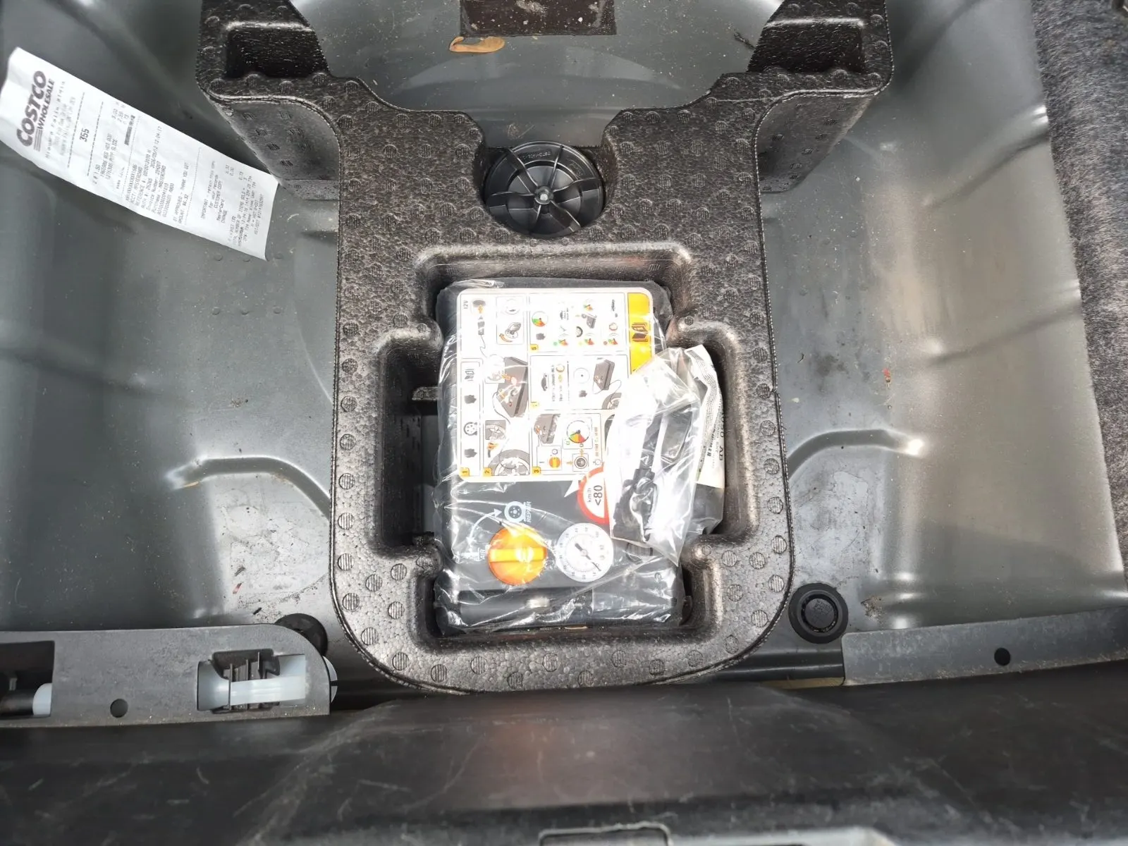 Extra Photo 6