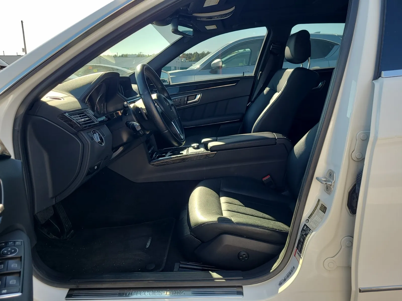 Front Interior Photo