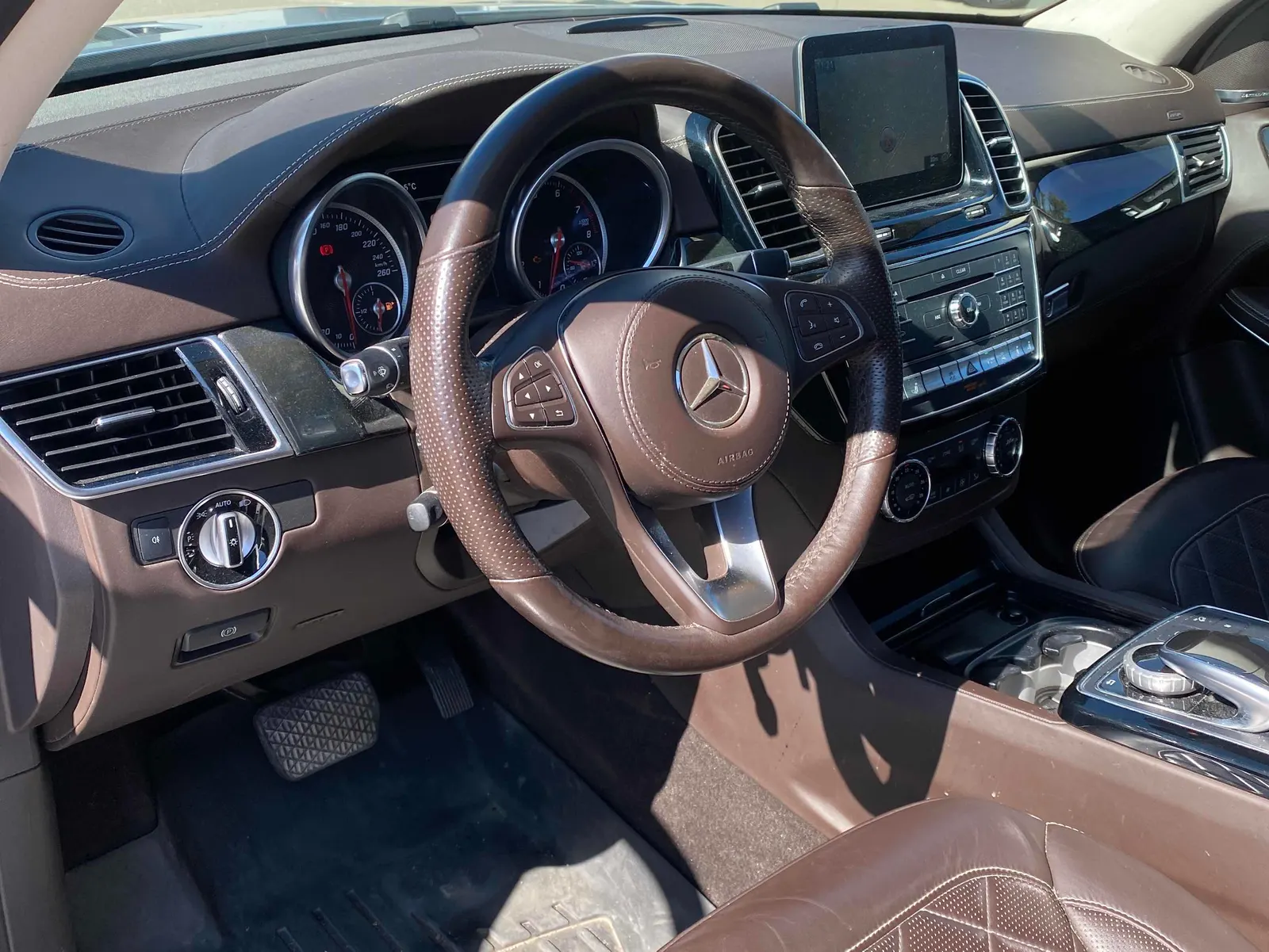 Interior driver side