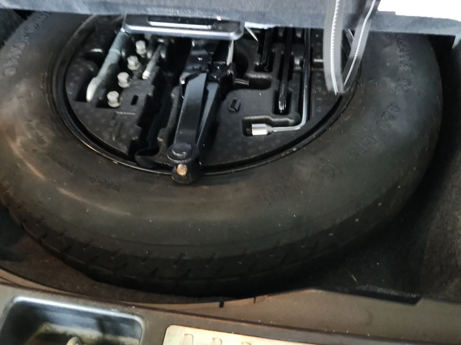 Spare Tire & Wheel Photo