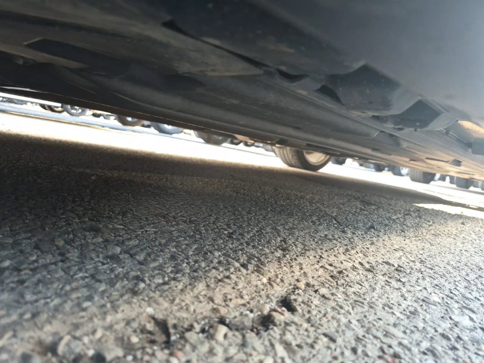 Undercarriage - Driver Photo