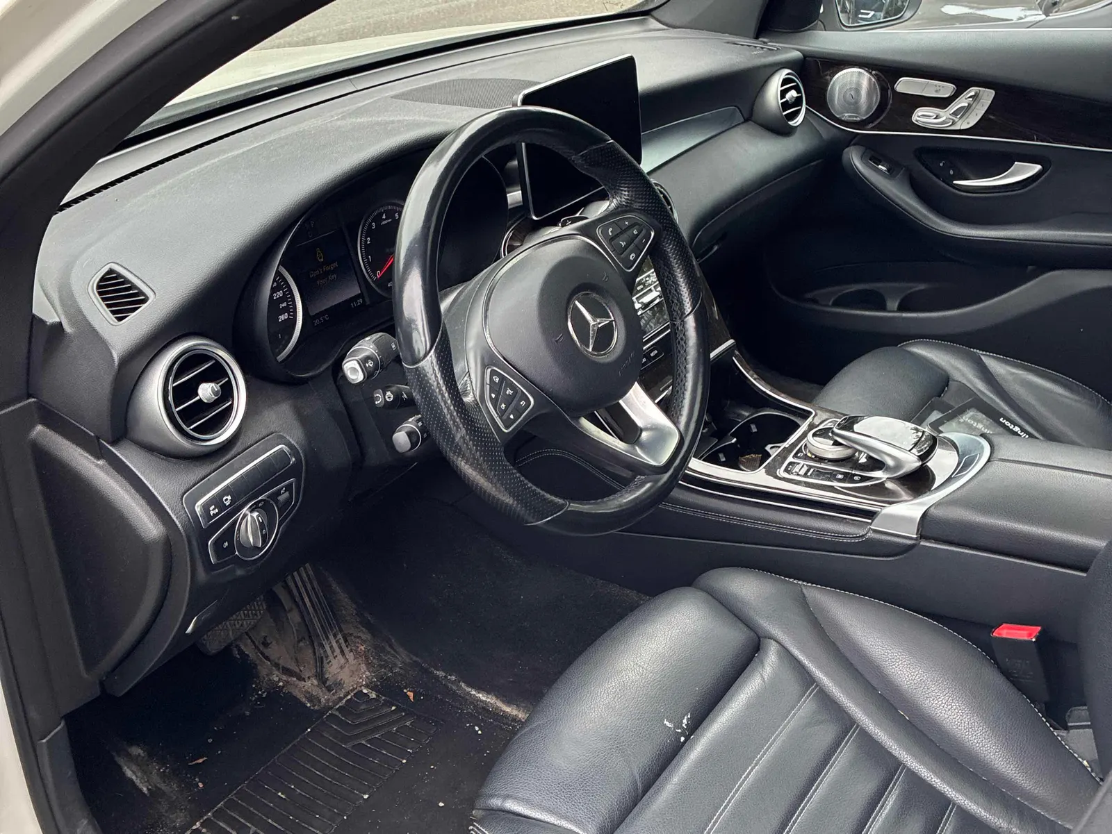 Interior driver side