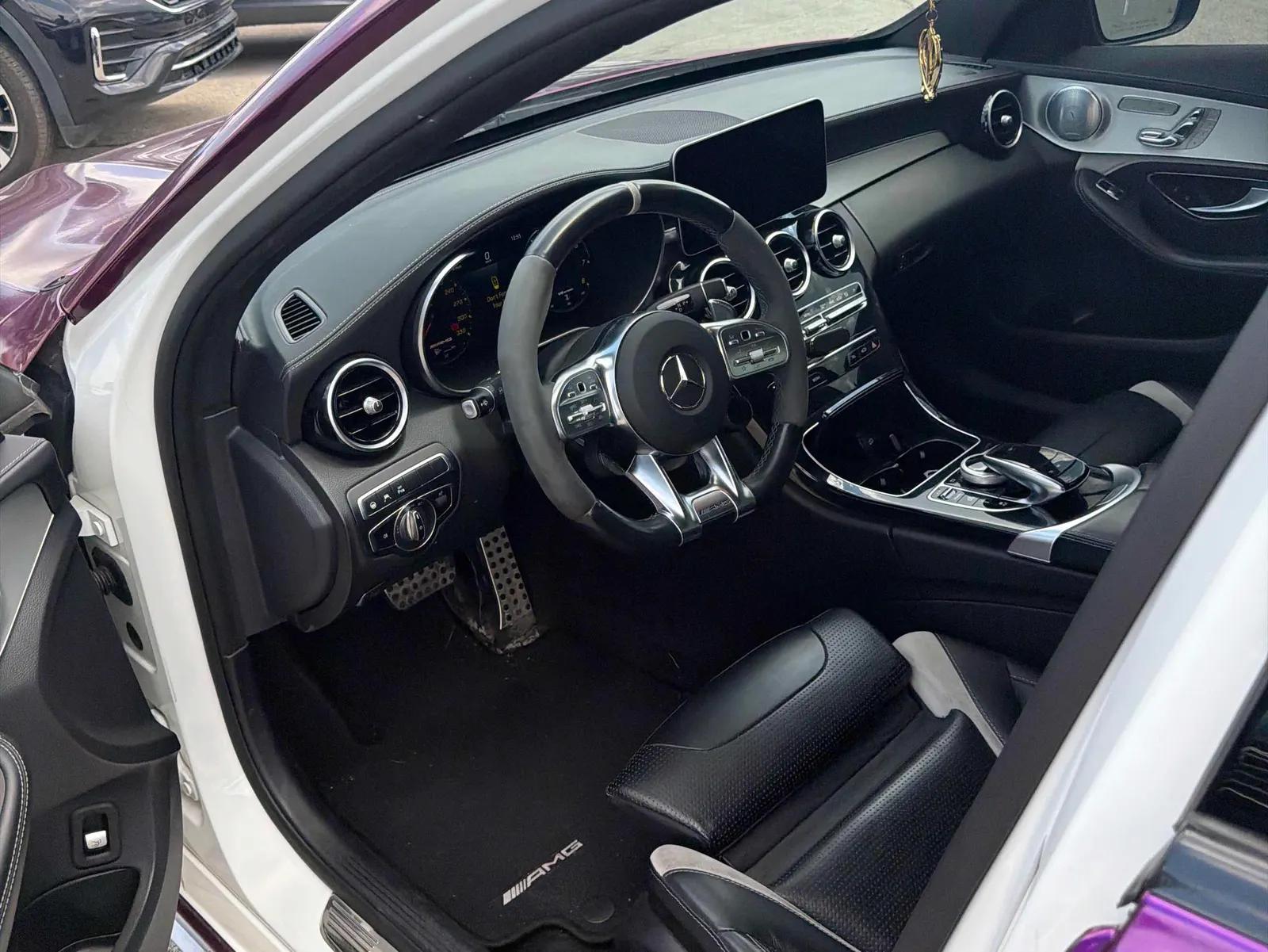 Interior driver side