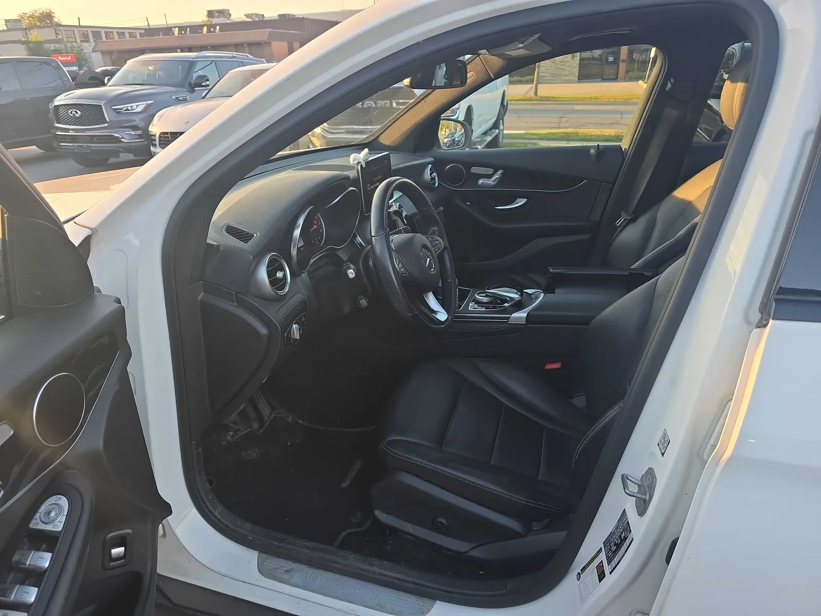 Interior driver side