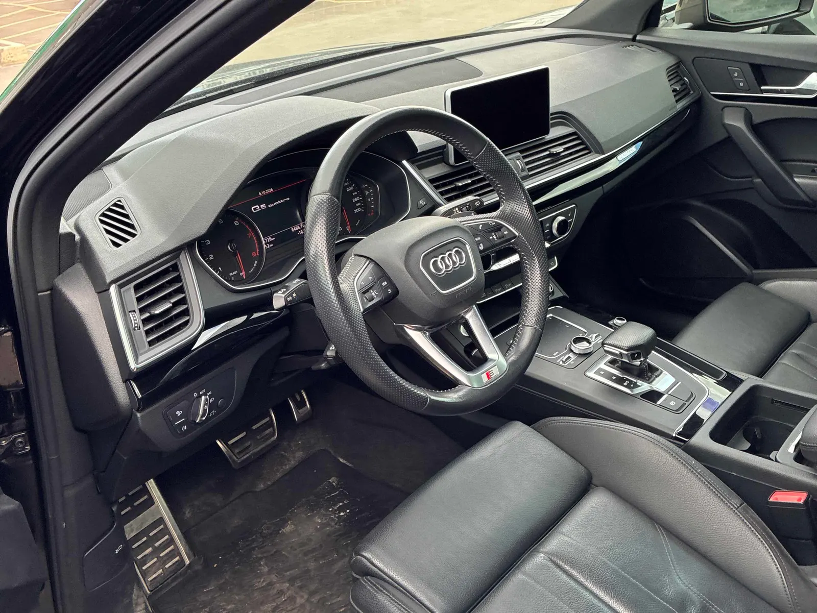Interior driver side