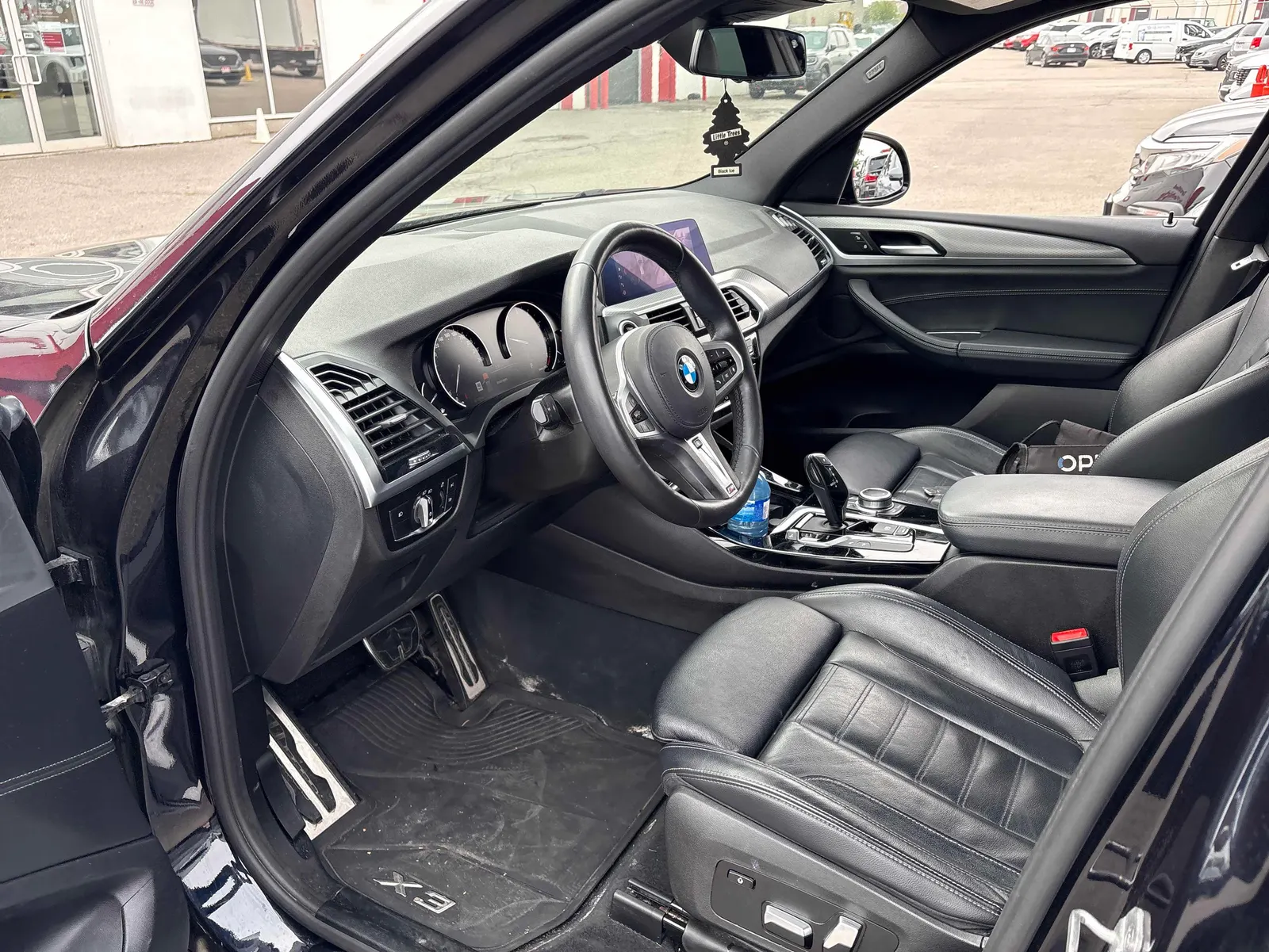 Interior driver side