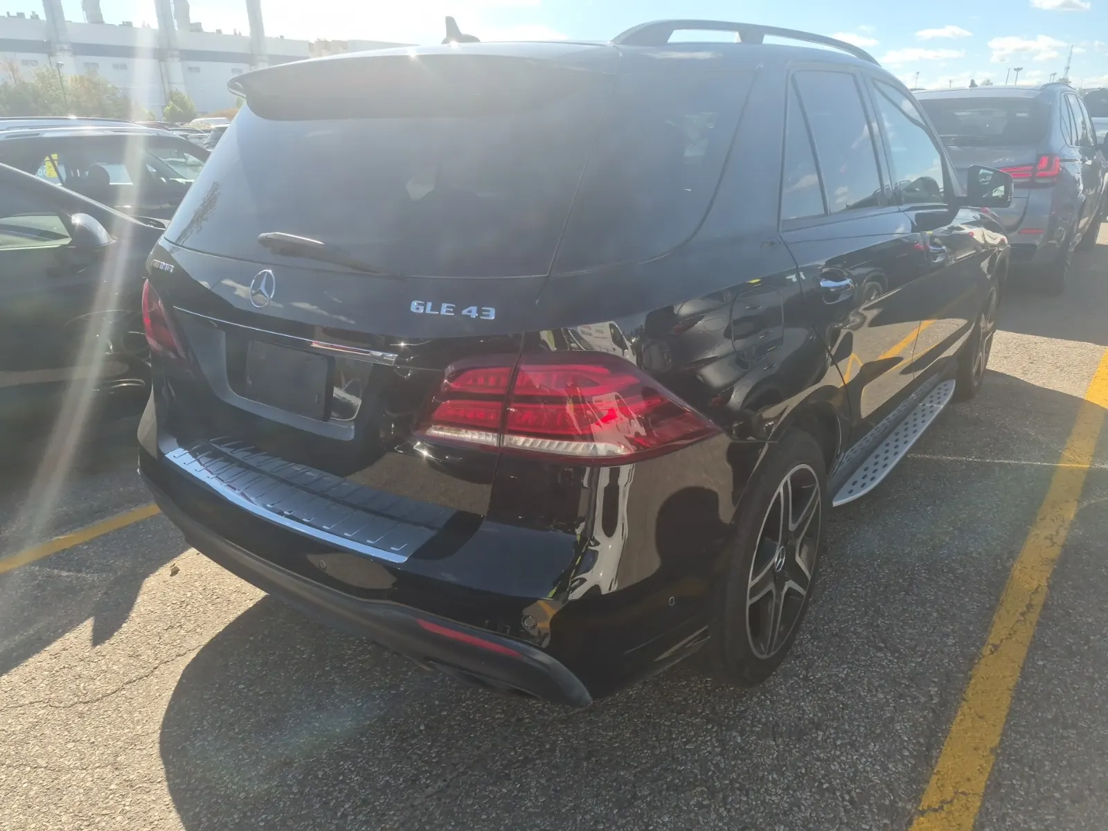 Passenger Rear 3/4 Photo