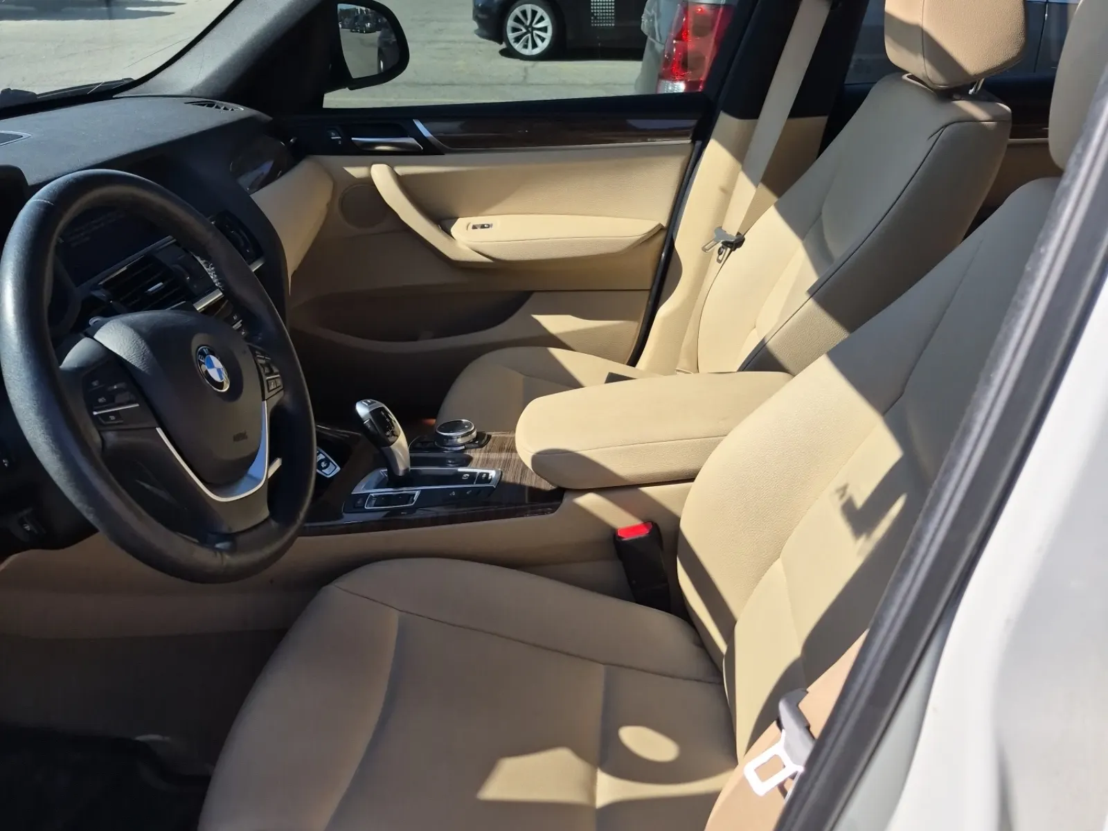 Front Interior Photo