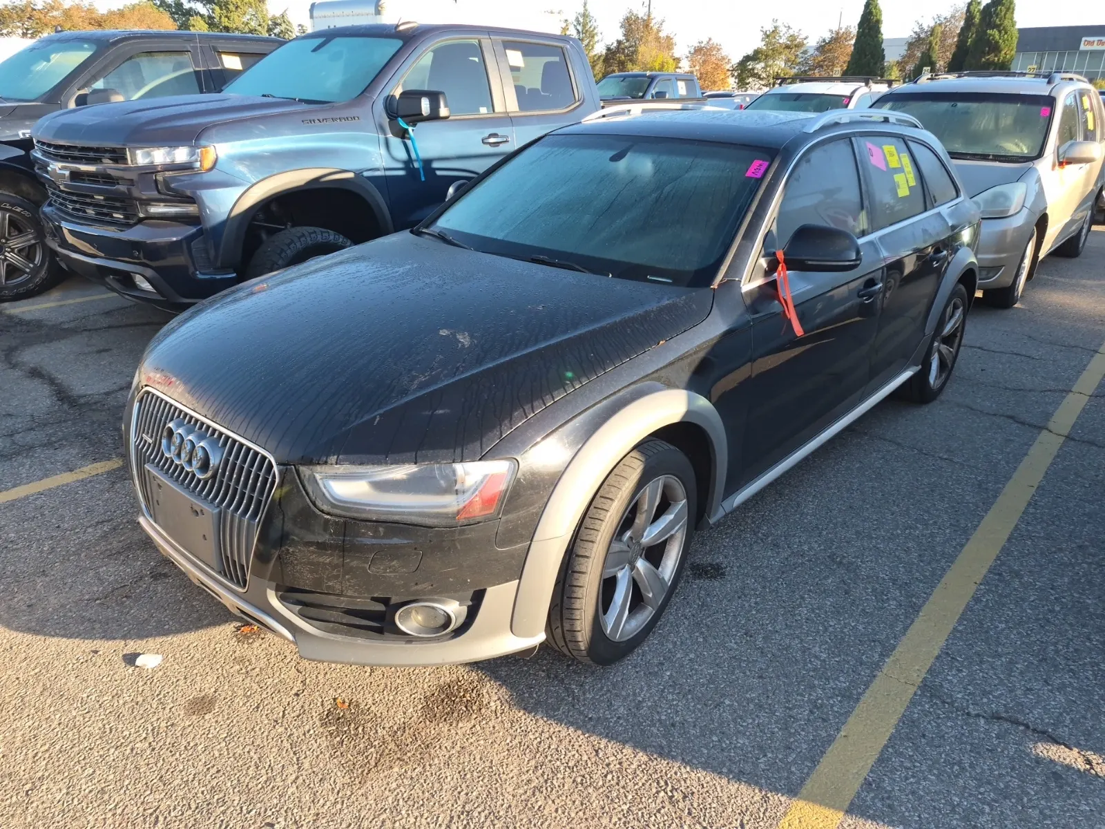 Front driver 3/4 photo