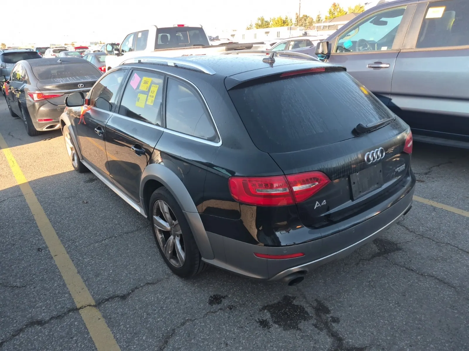 Driver Rear 3/4 Photo